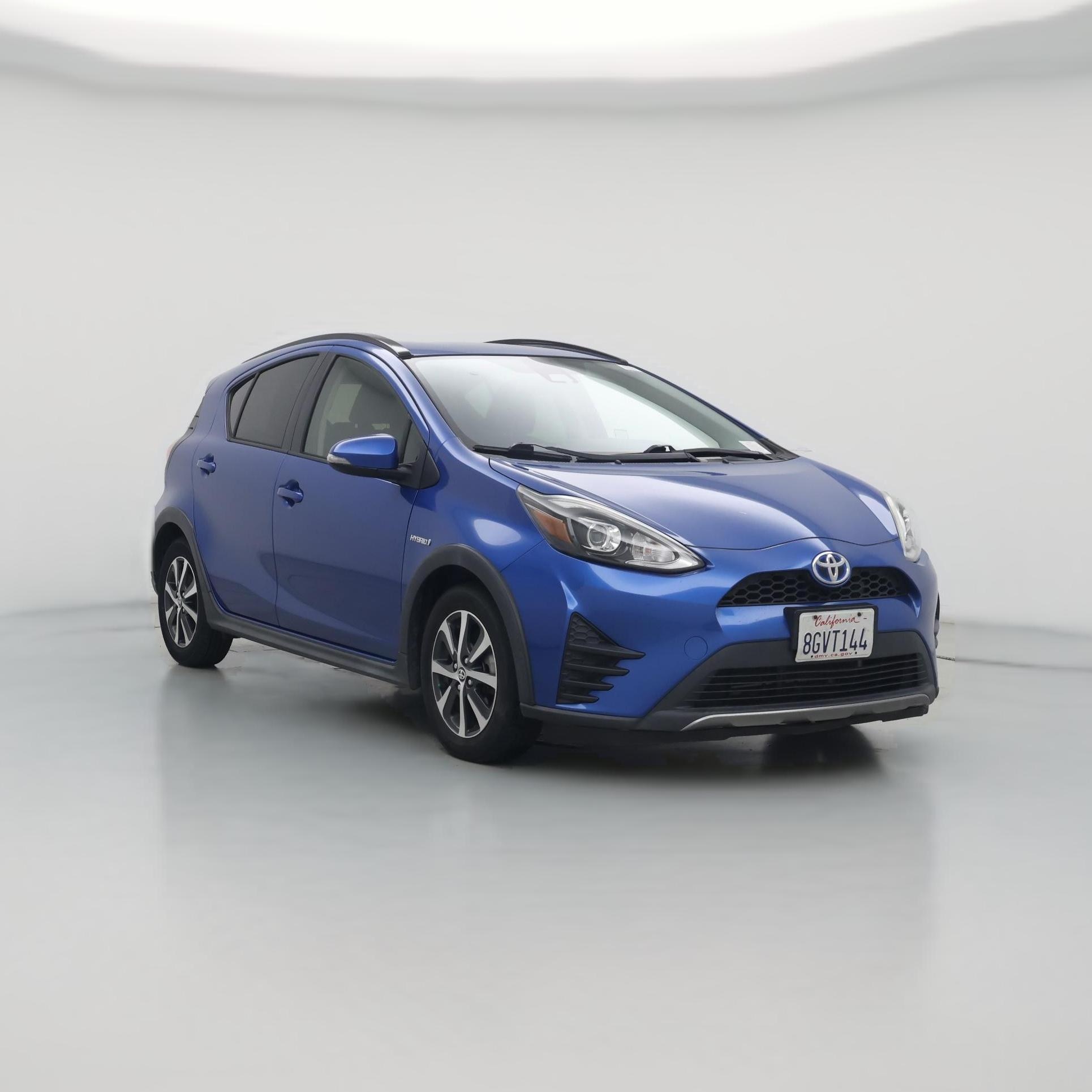 Thumbnail: 2018 Toyota Prius c - 1