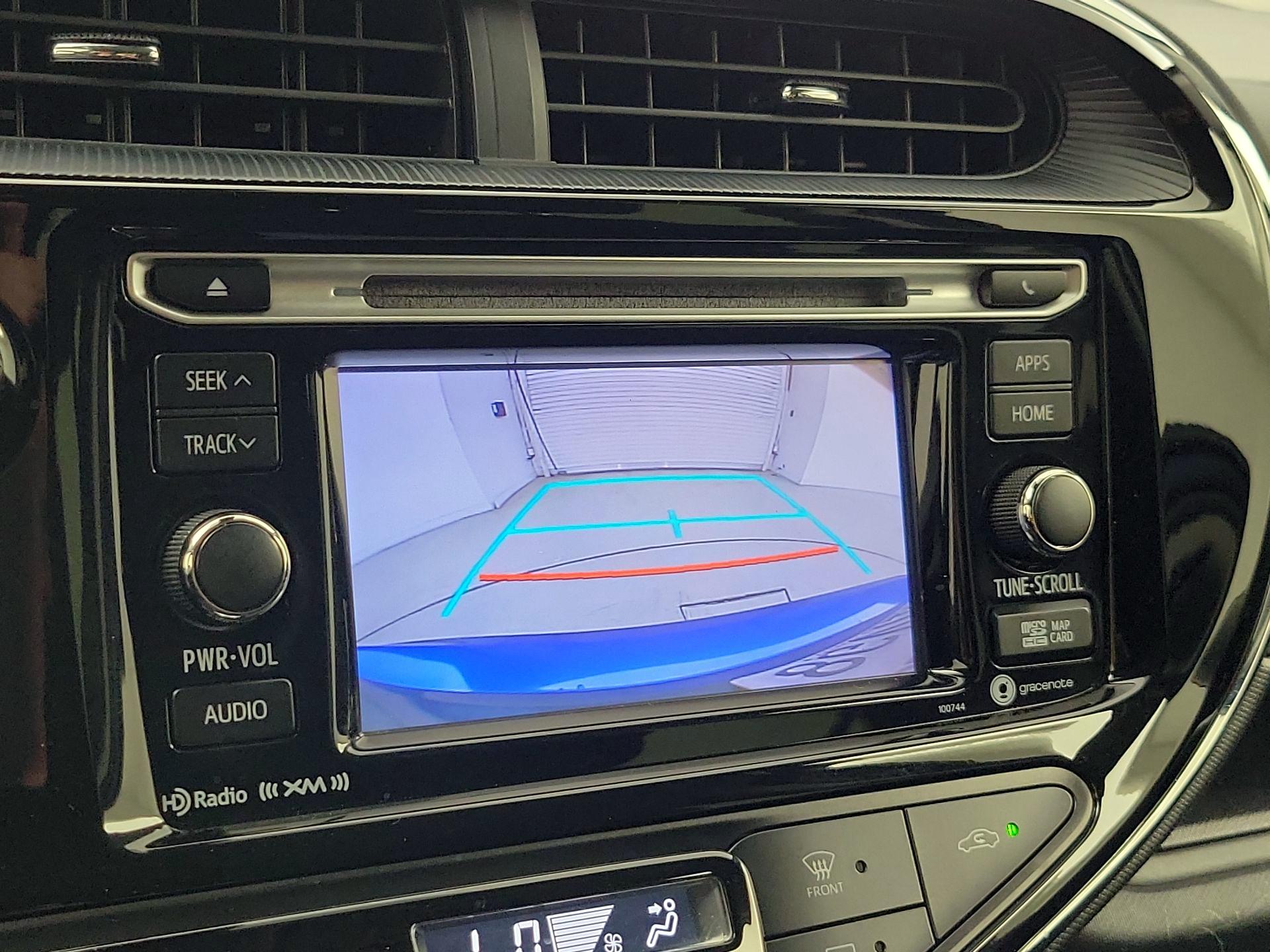 Thumbnail: 2018 Toyota Prius c - 15