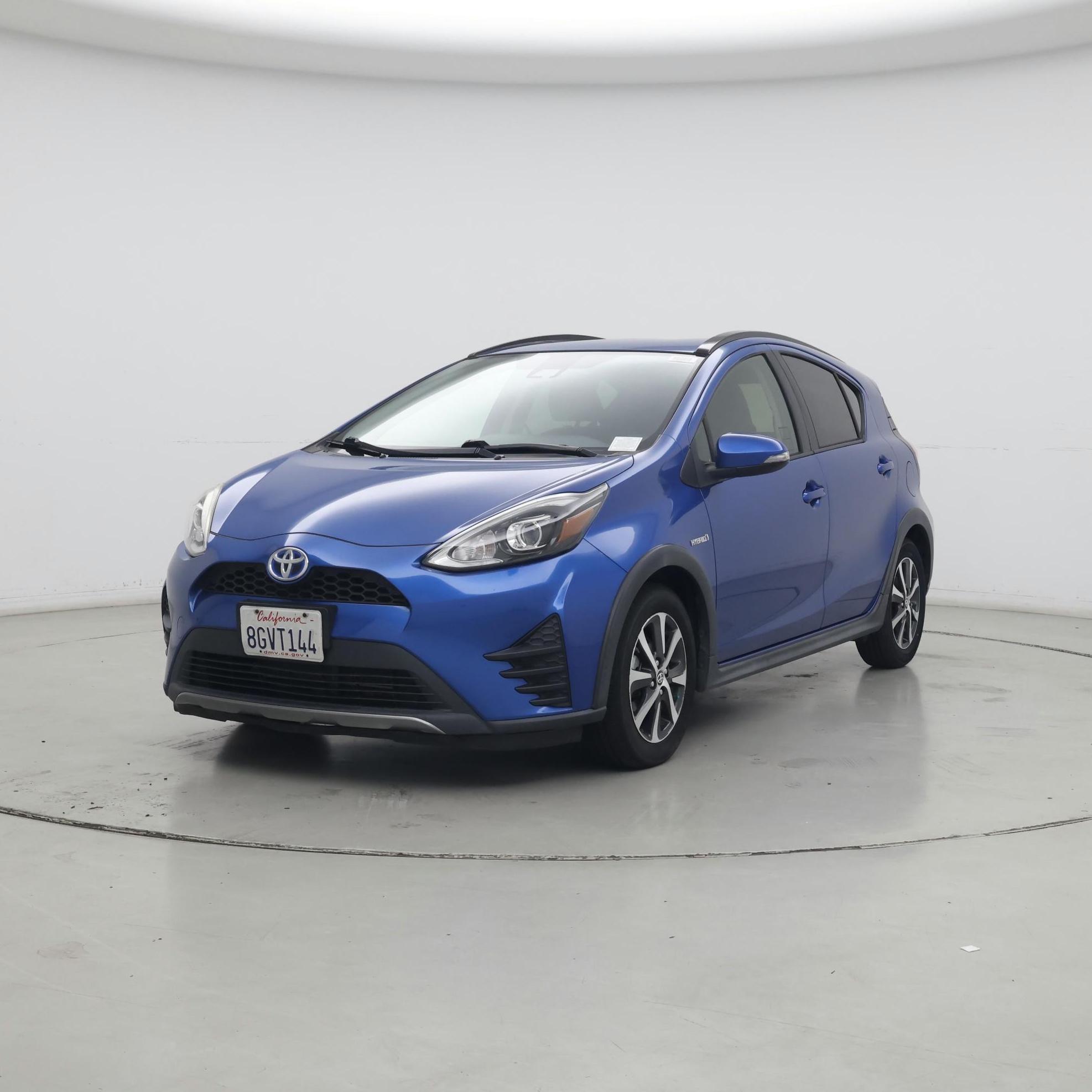 Thumbnail: 2018 Toyota Prius c - 4