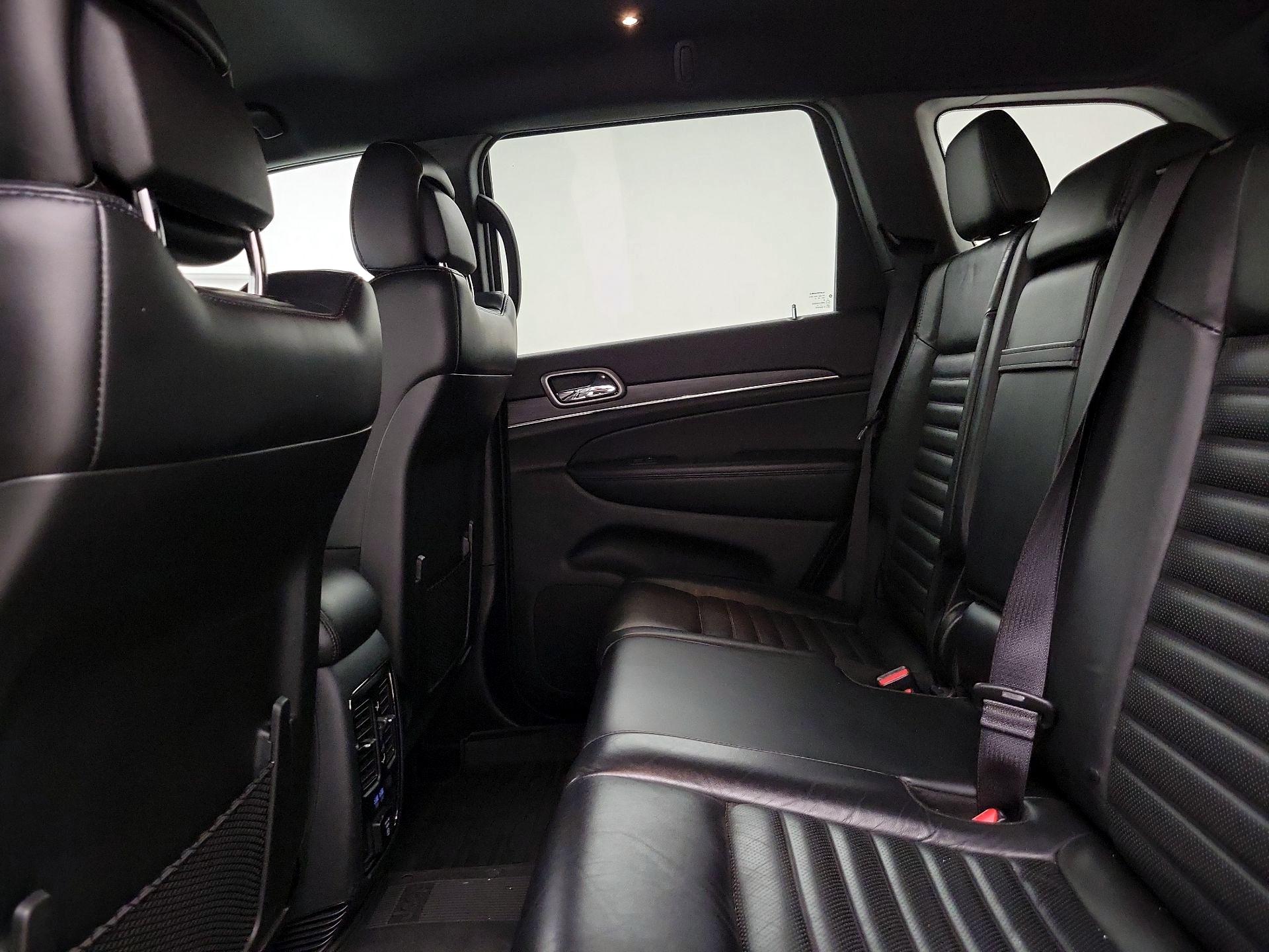 Thumbnail: 2019 Jeep Grand Cherokee - 20