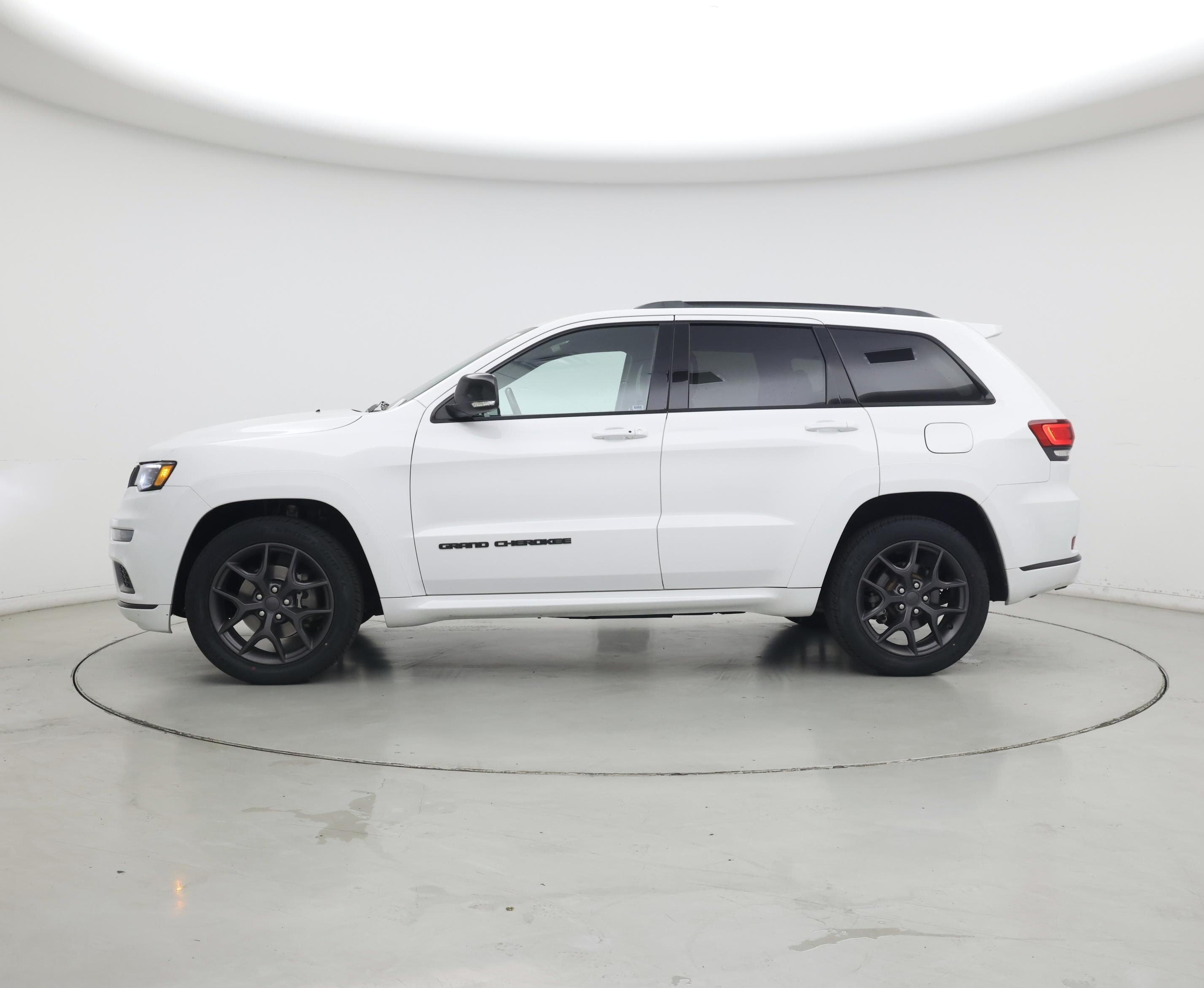 Thumbnail: 2019 Jeep Grand Cherokee - 3