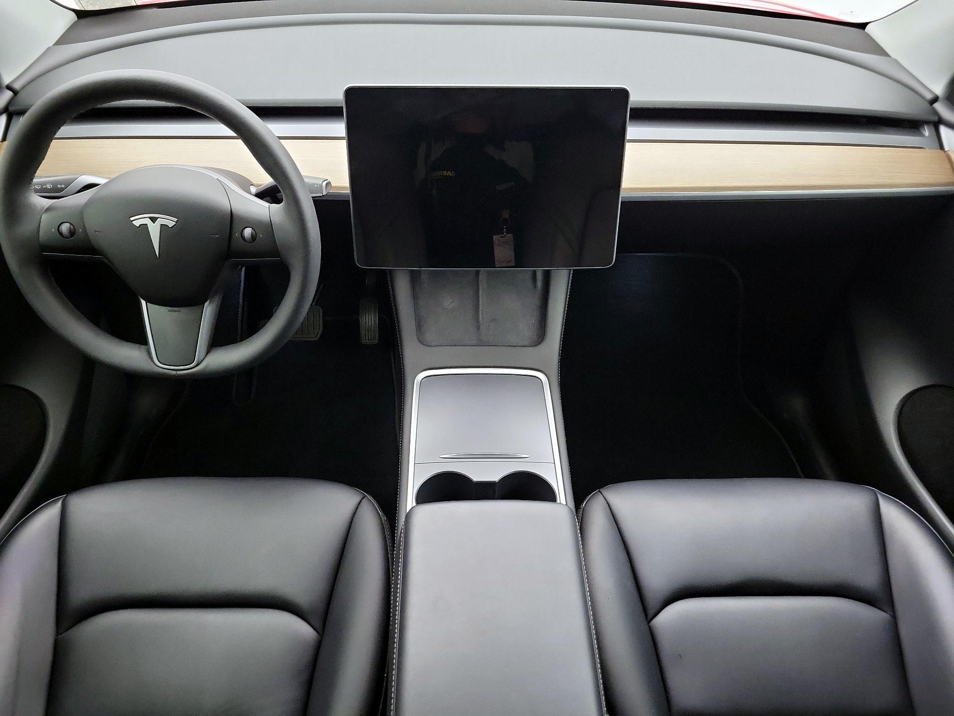 Thumbnail: 2023 Tesla Model Y - 9