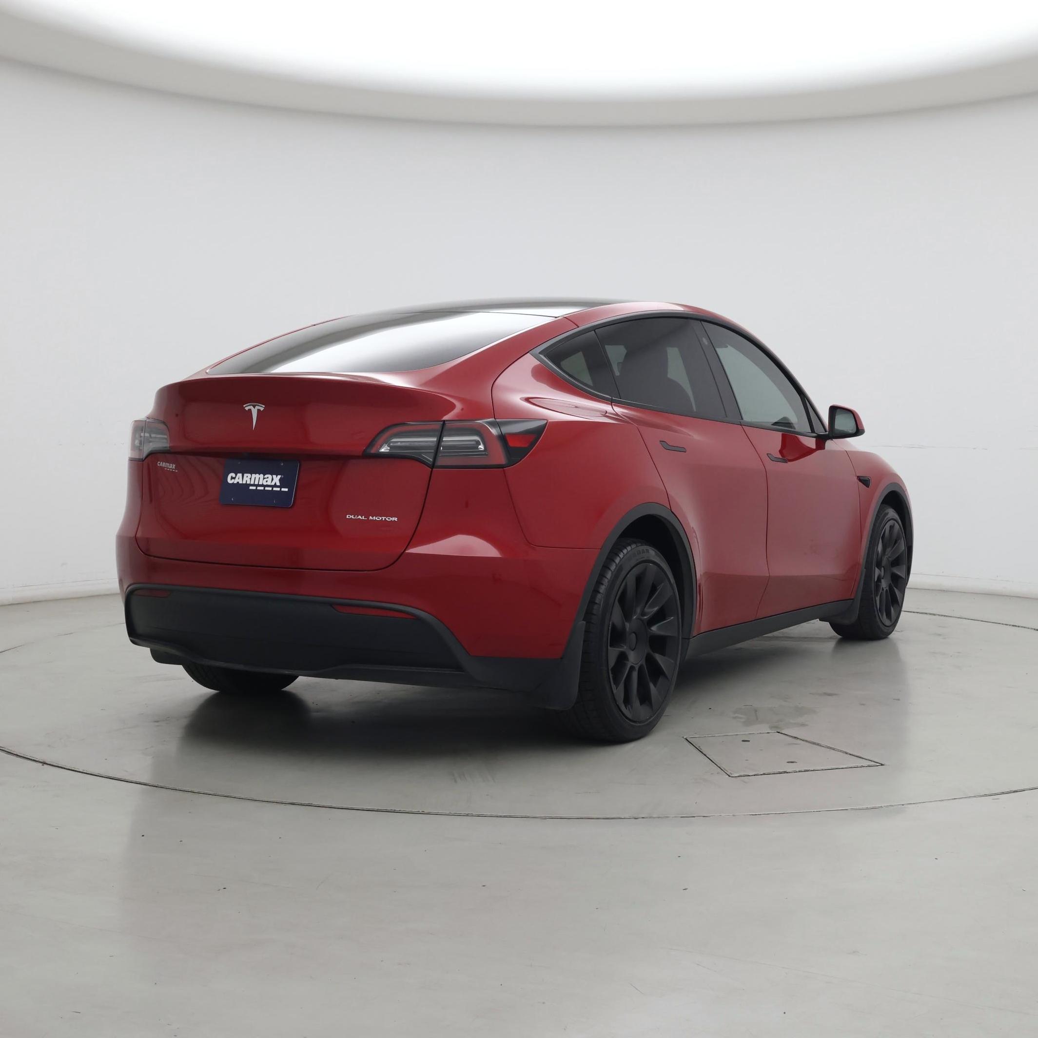 Thumbnail: 2023 Tesla Model Y - 8