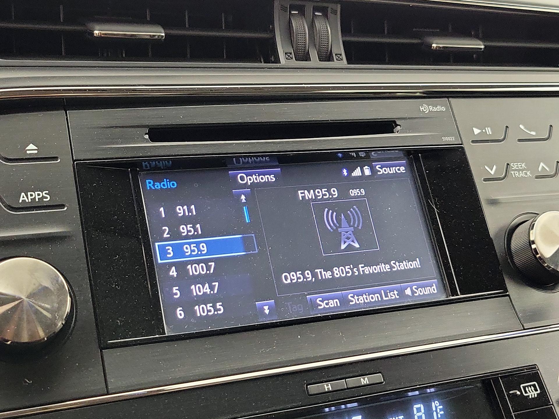 Thumbnail: 2015 Toyota Avalon - 15