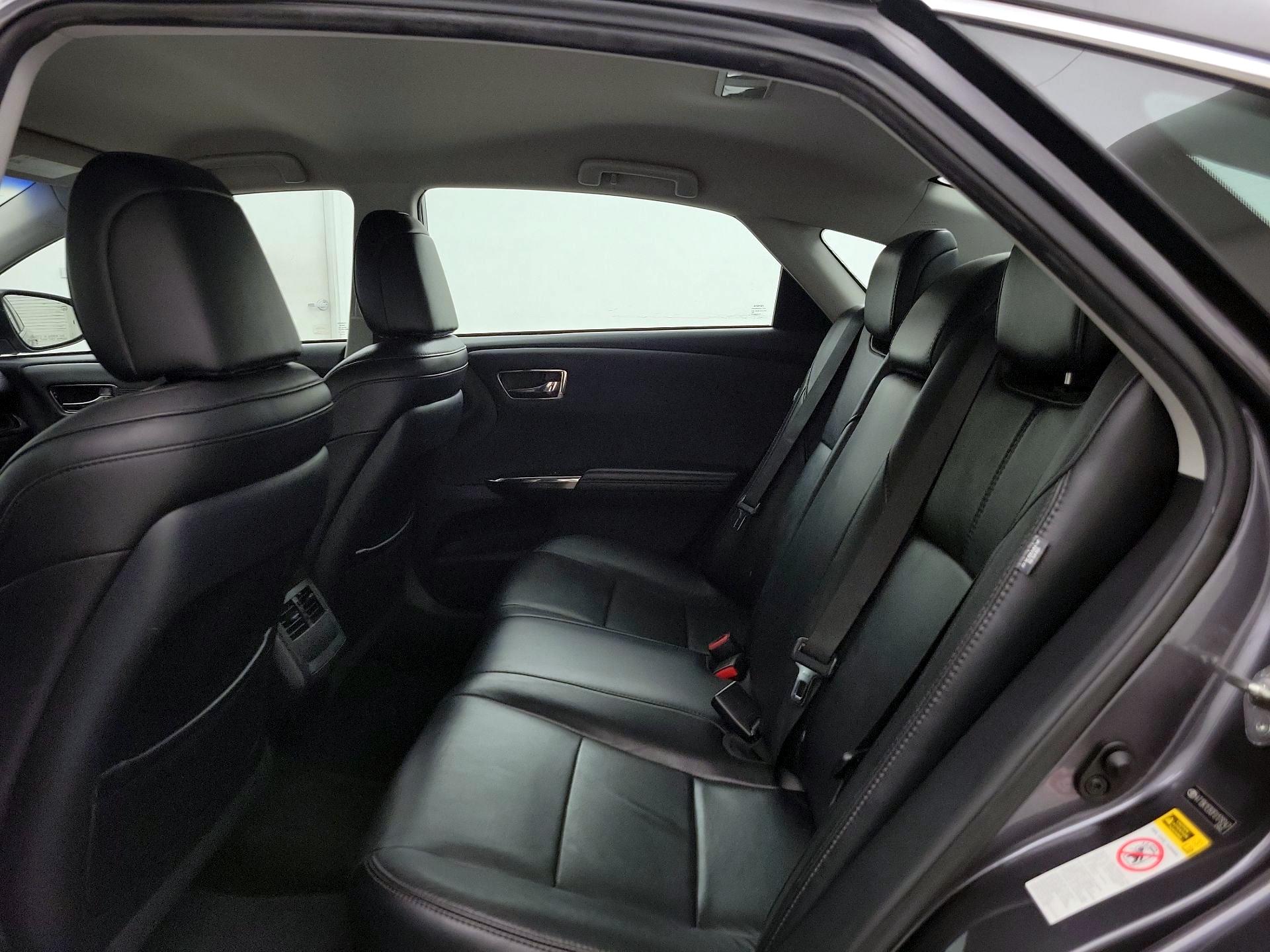 Thumbnail: 2015 Toyota Avalon - 19