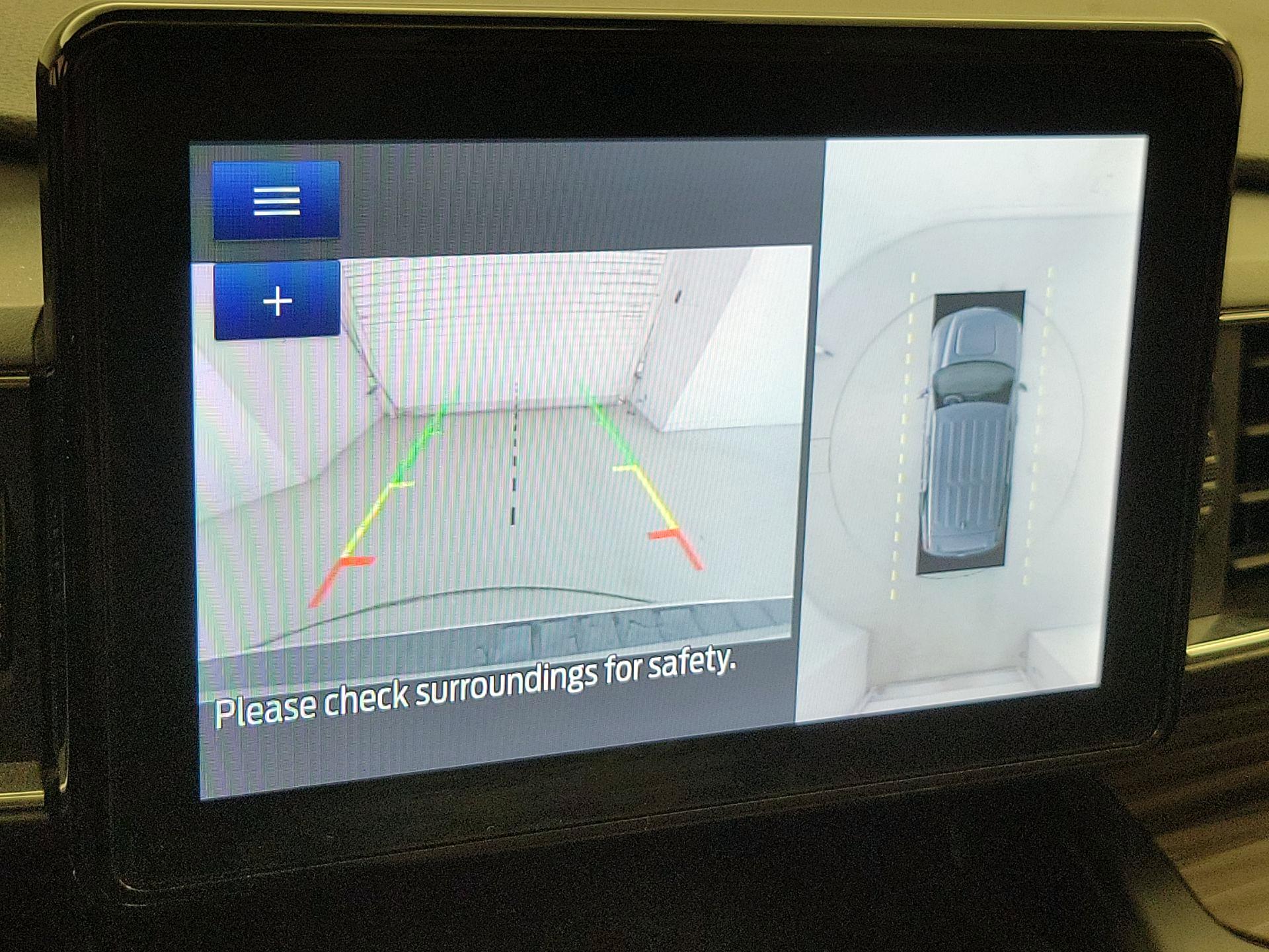 Thumbnail: 2020 Ford Explorer - 15