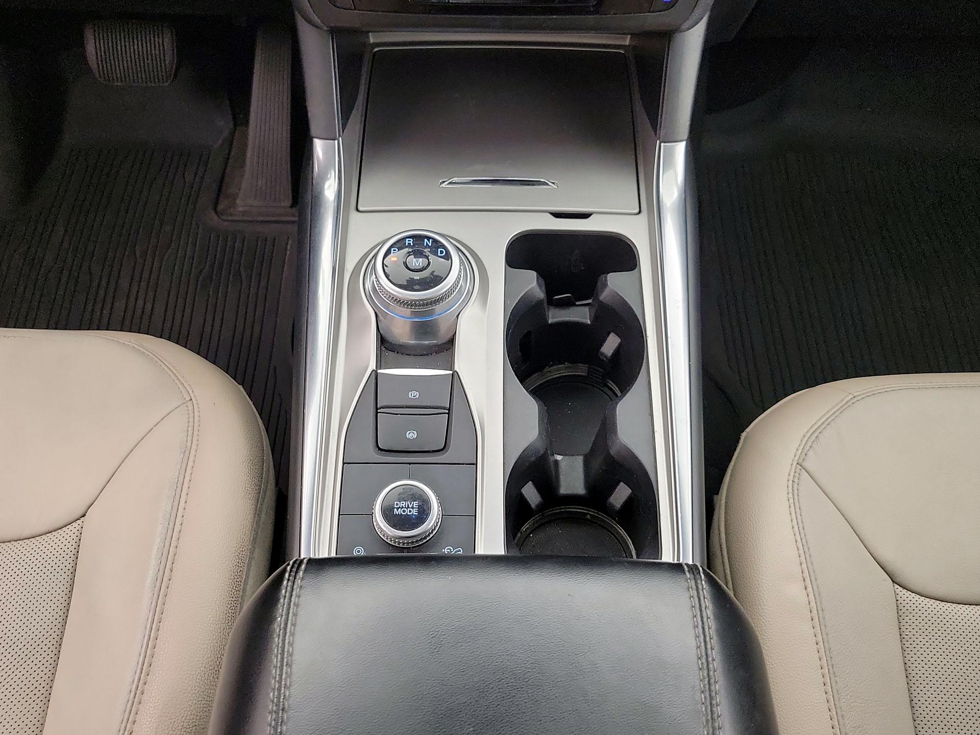 Thumbnail: 2020 Ford Explorer - 18