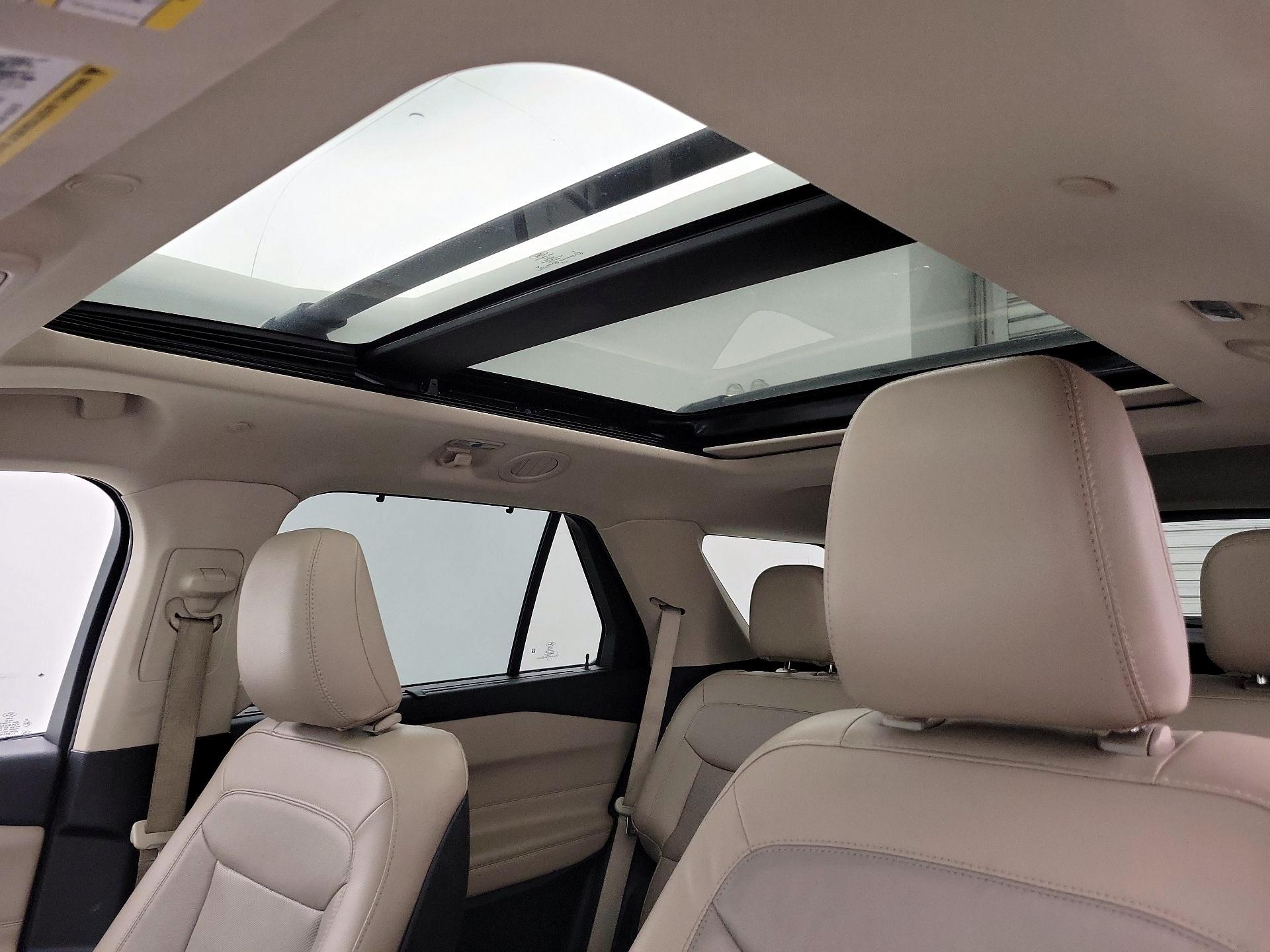 Thumbnail: 2020 Ford Explorer - 20