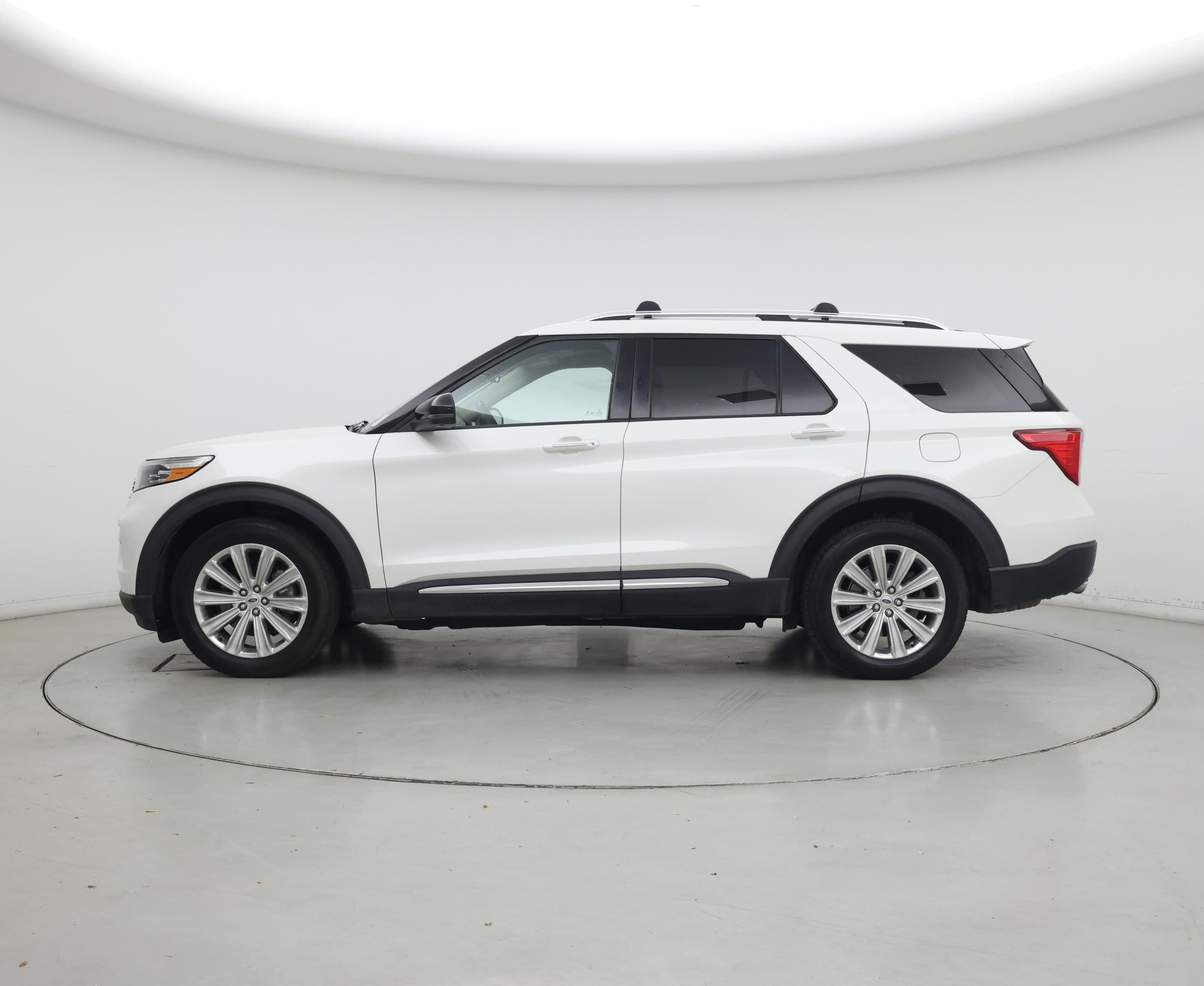 Thumbnail: 2020 Ford Explorer - 3