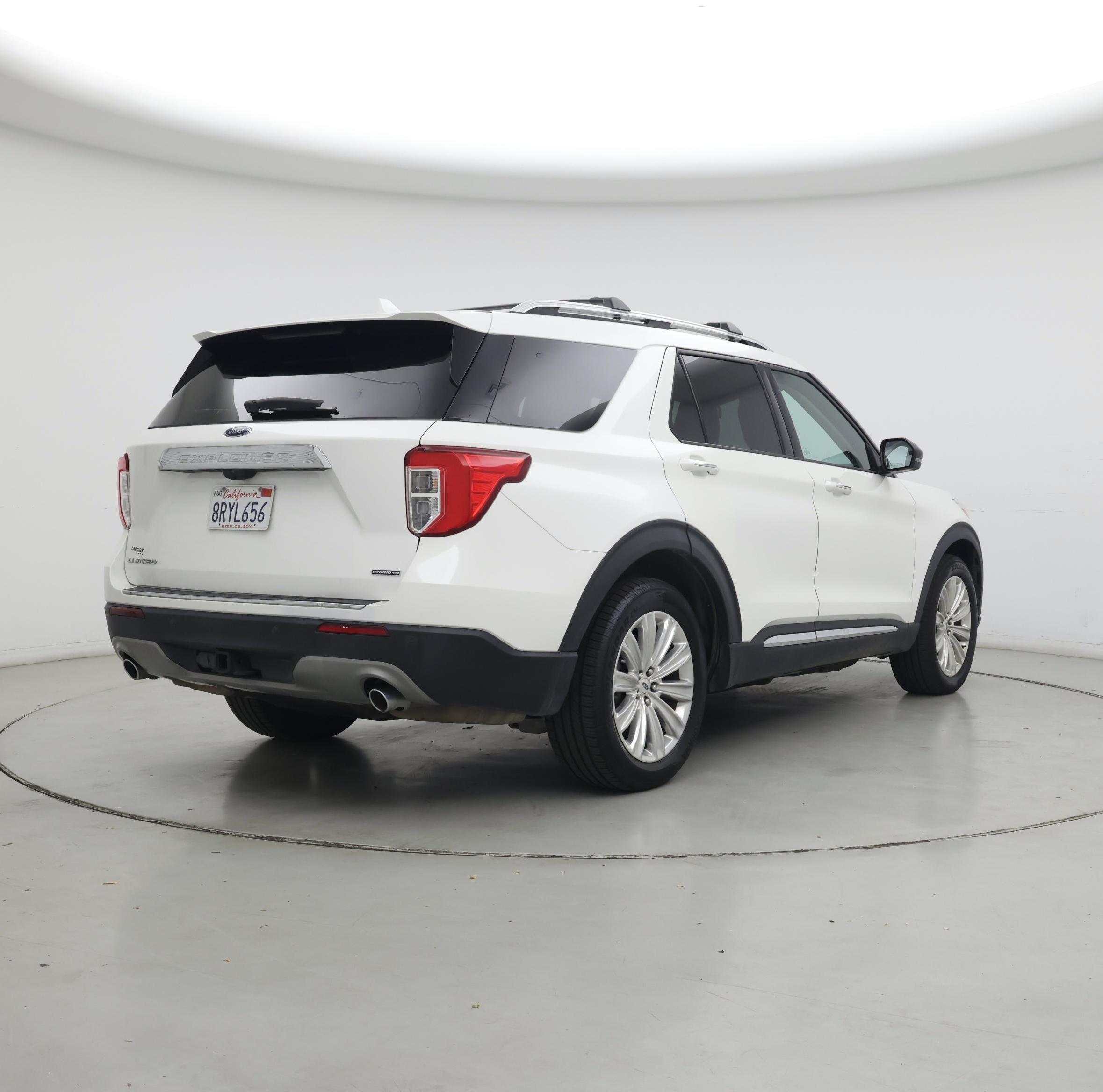 Thumbnail: 2020 Ford Explorer - 8