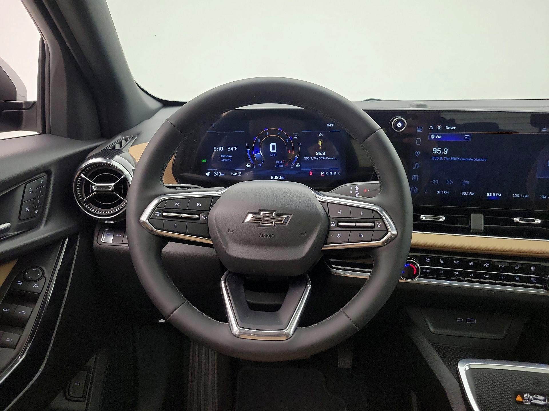 Thumbnail: 2025 Chevrolet Equinox - 10