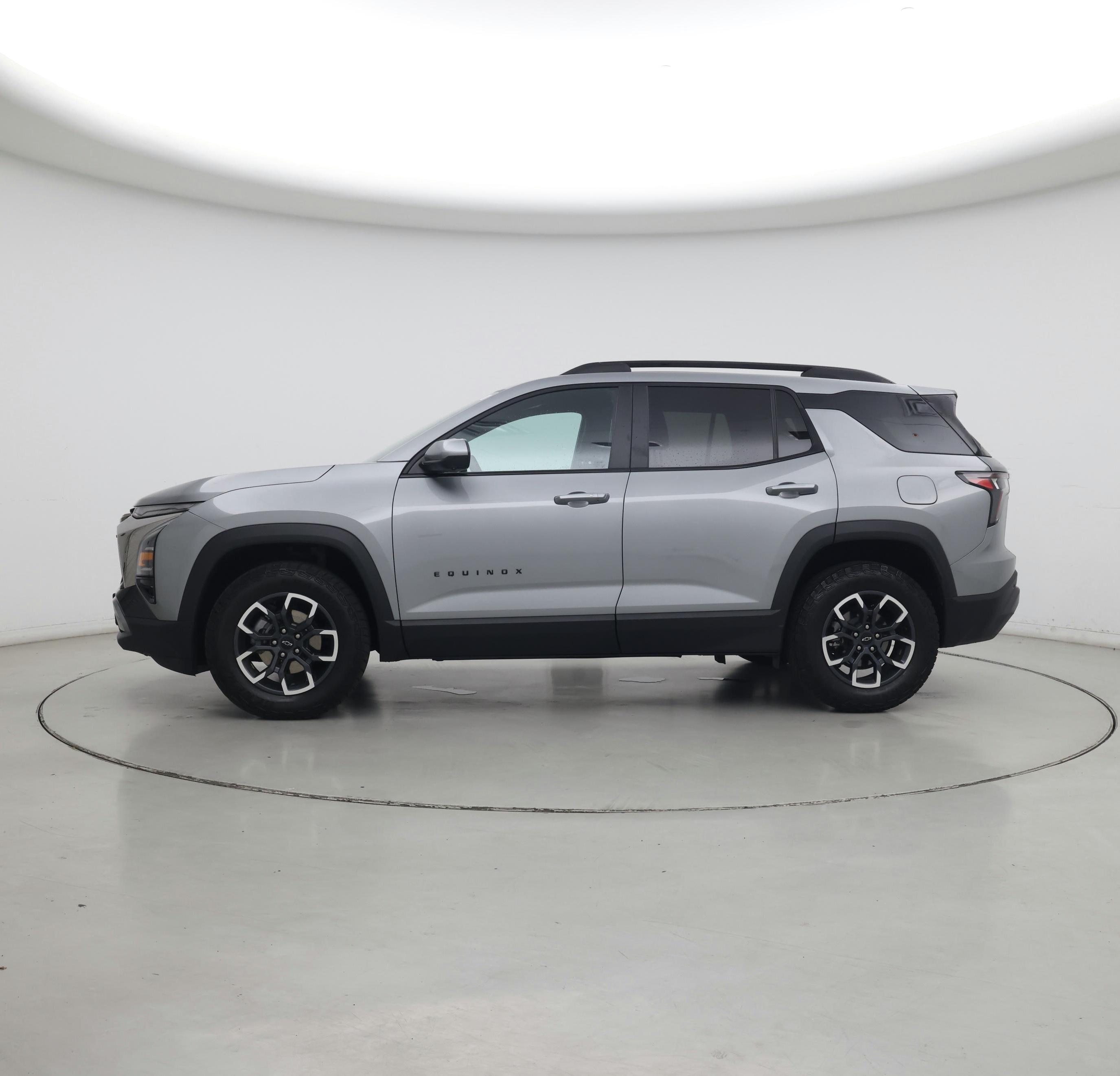 Thumbnail: 2025 Chevrolet Equinox - 3