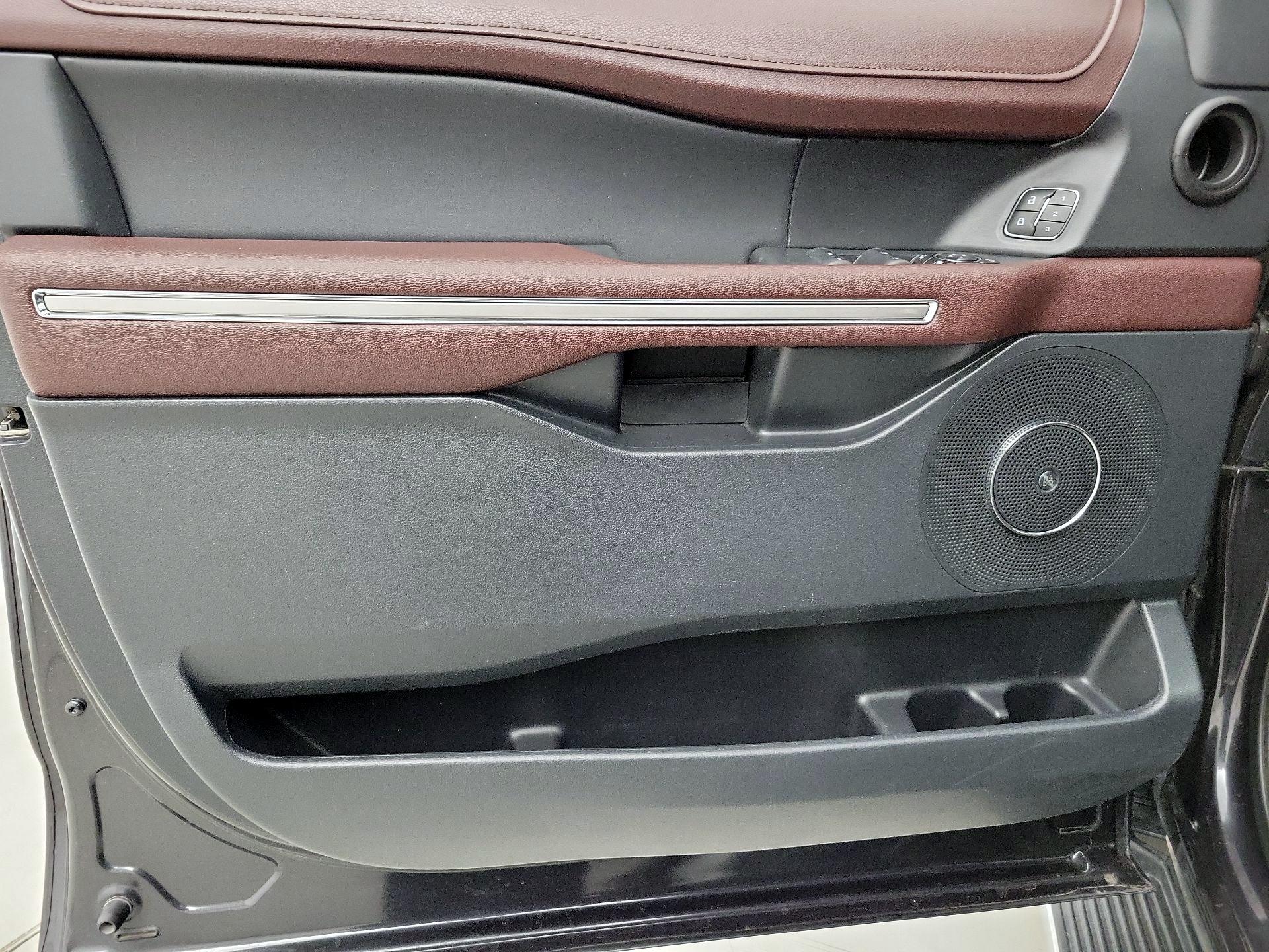 Thumbnail: 2022 Ford Expedition MAX - 12