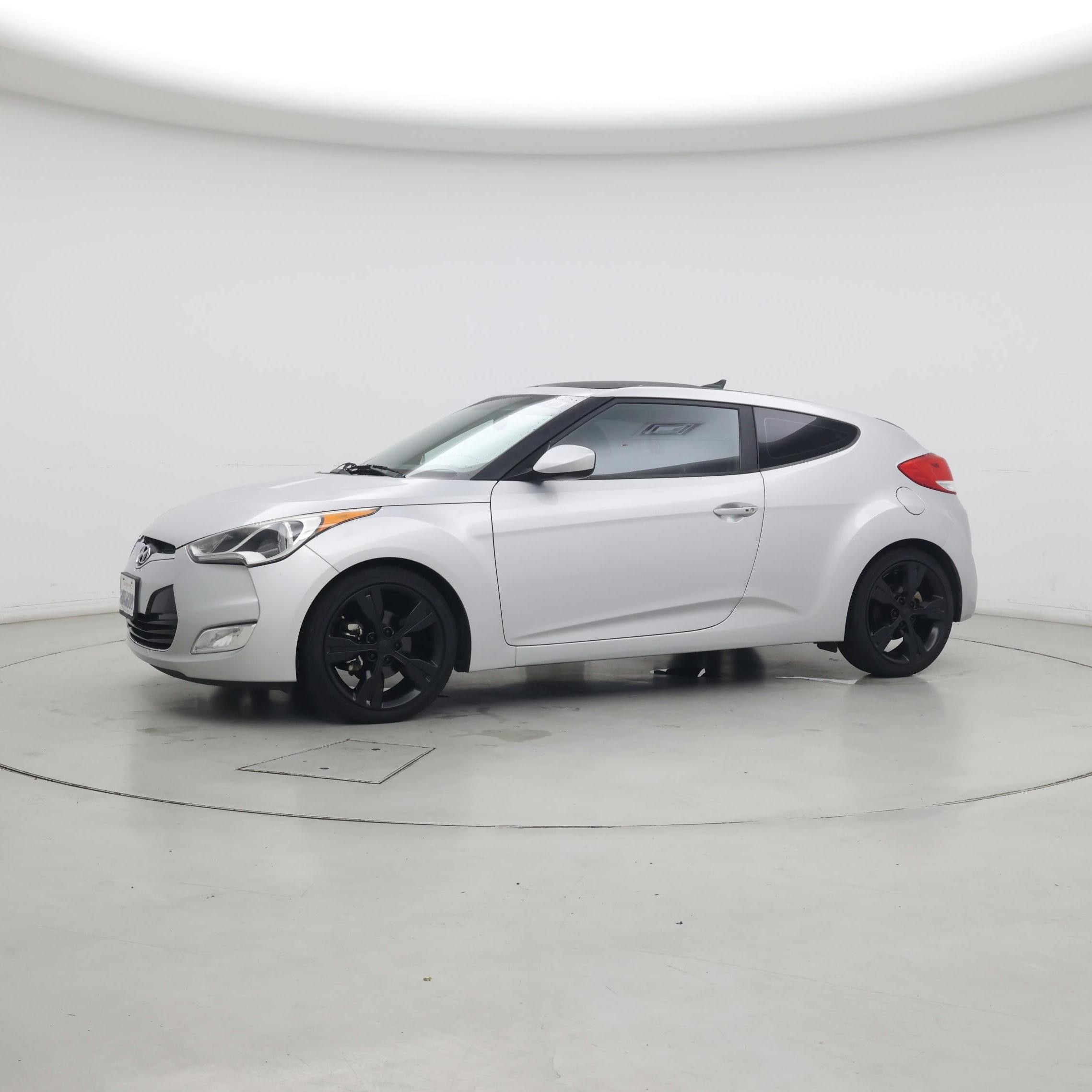 Thumbnail: 2017 Hyundai Veloster - 4