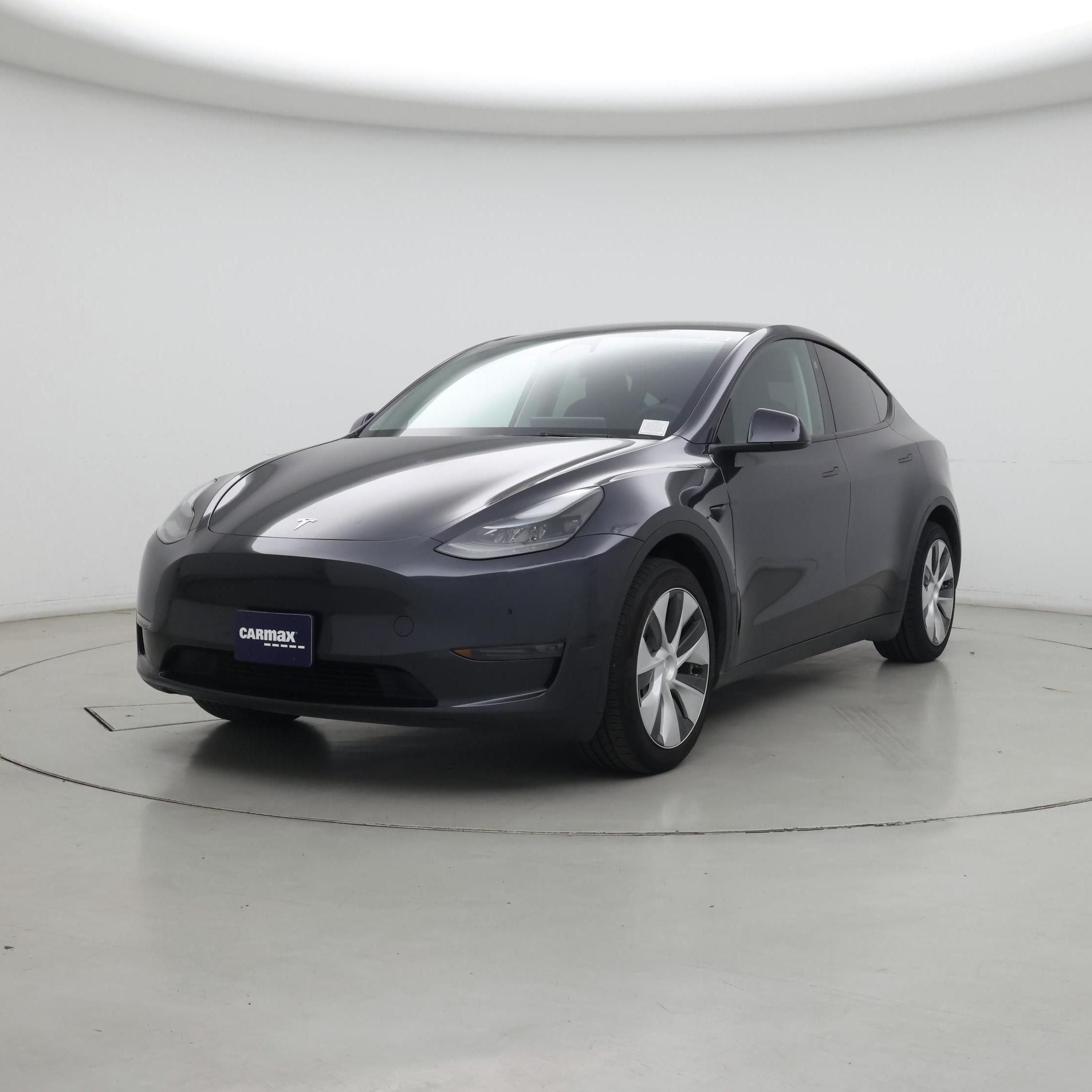 Thumbnail: 2024 Tesla Model Y - 4