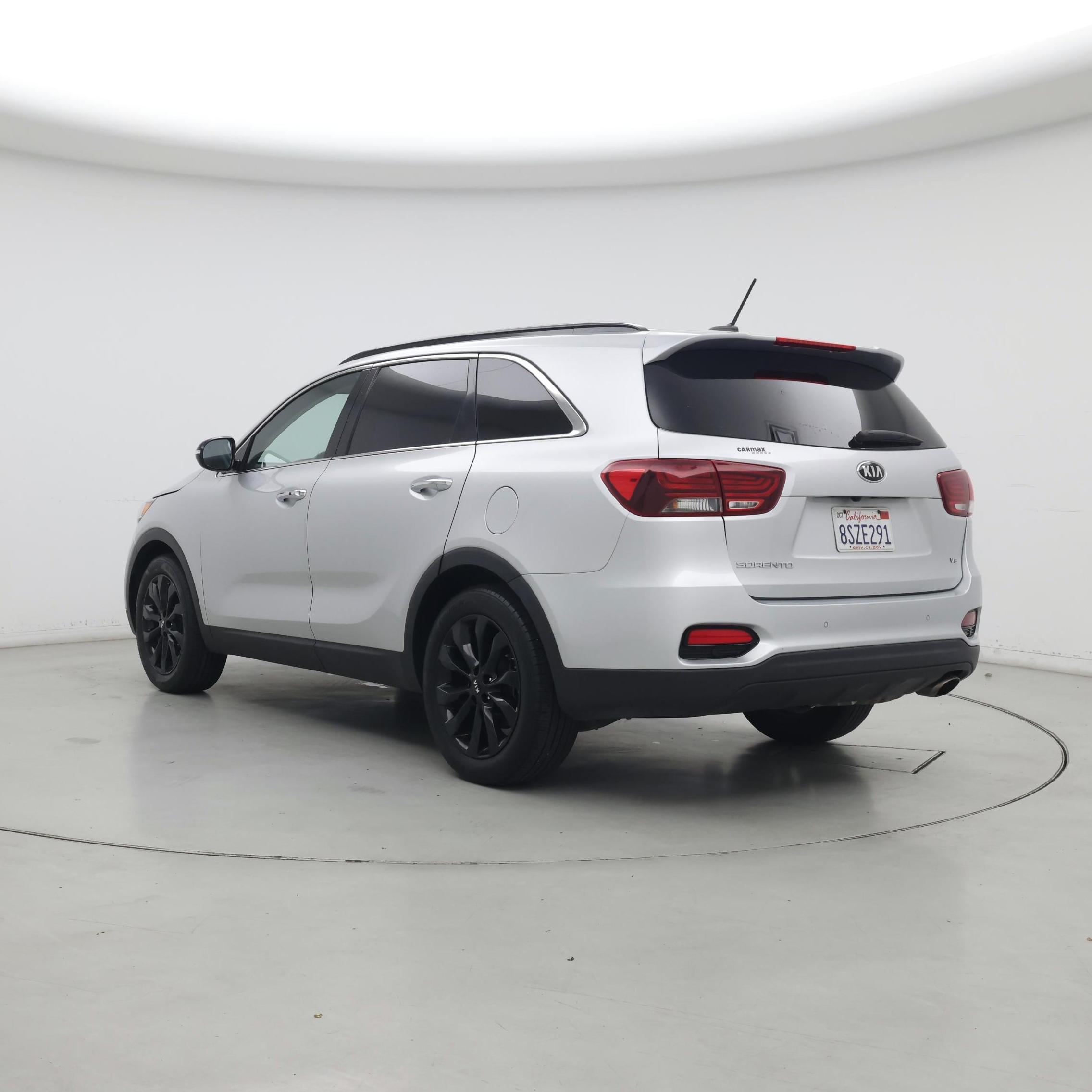 Thumbnail: 2020 Kia Sorento - 2