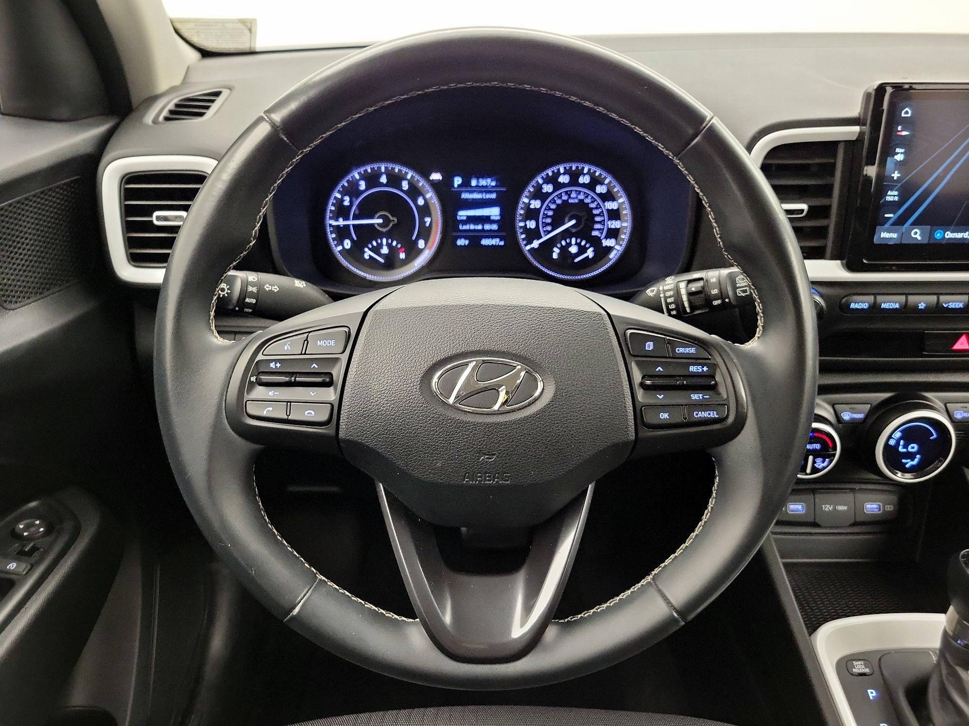 Thumbnail: 2022 Hyundai Venue - 10