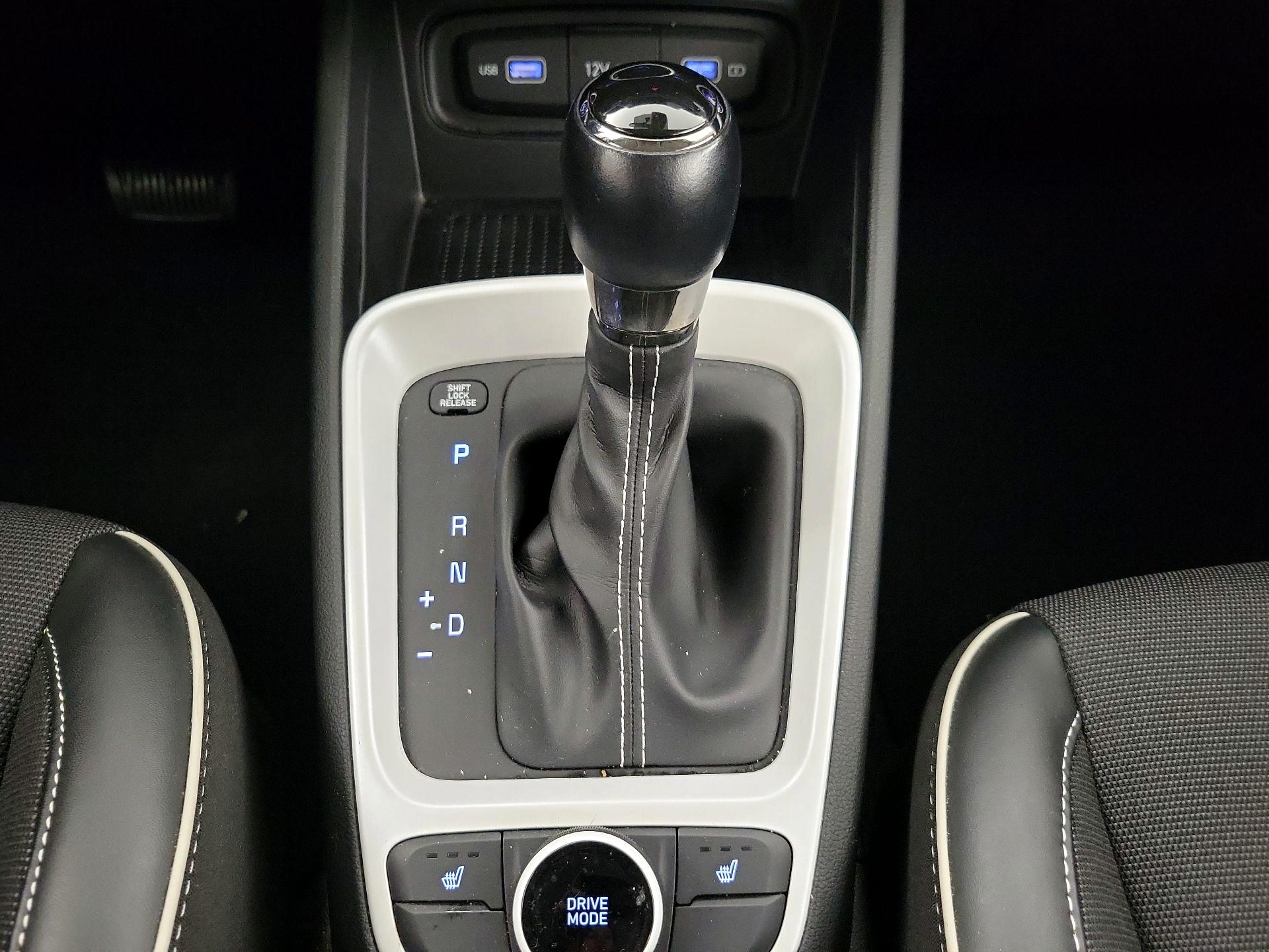 Thumbnail: 2022 Hyundai Venue - 18