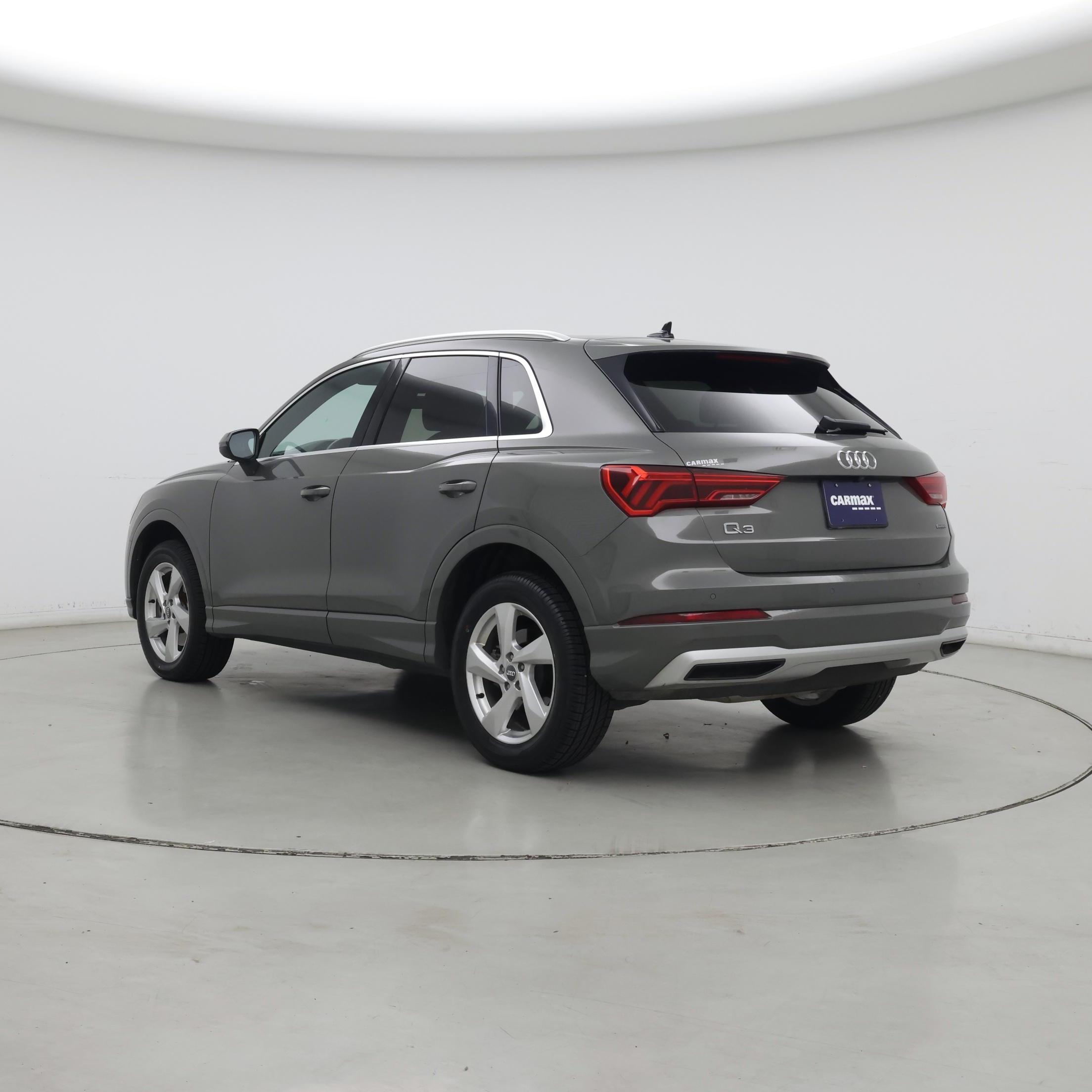 Thumbnail: 2020 Audi Q3 - 2