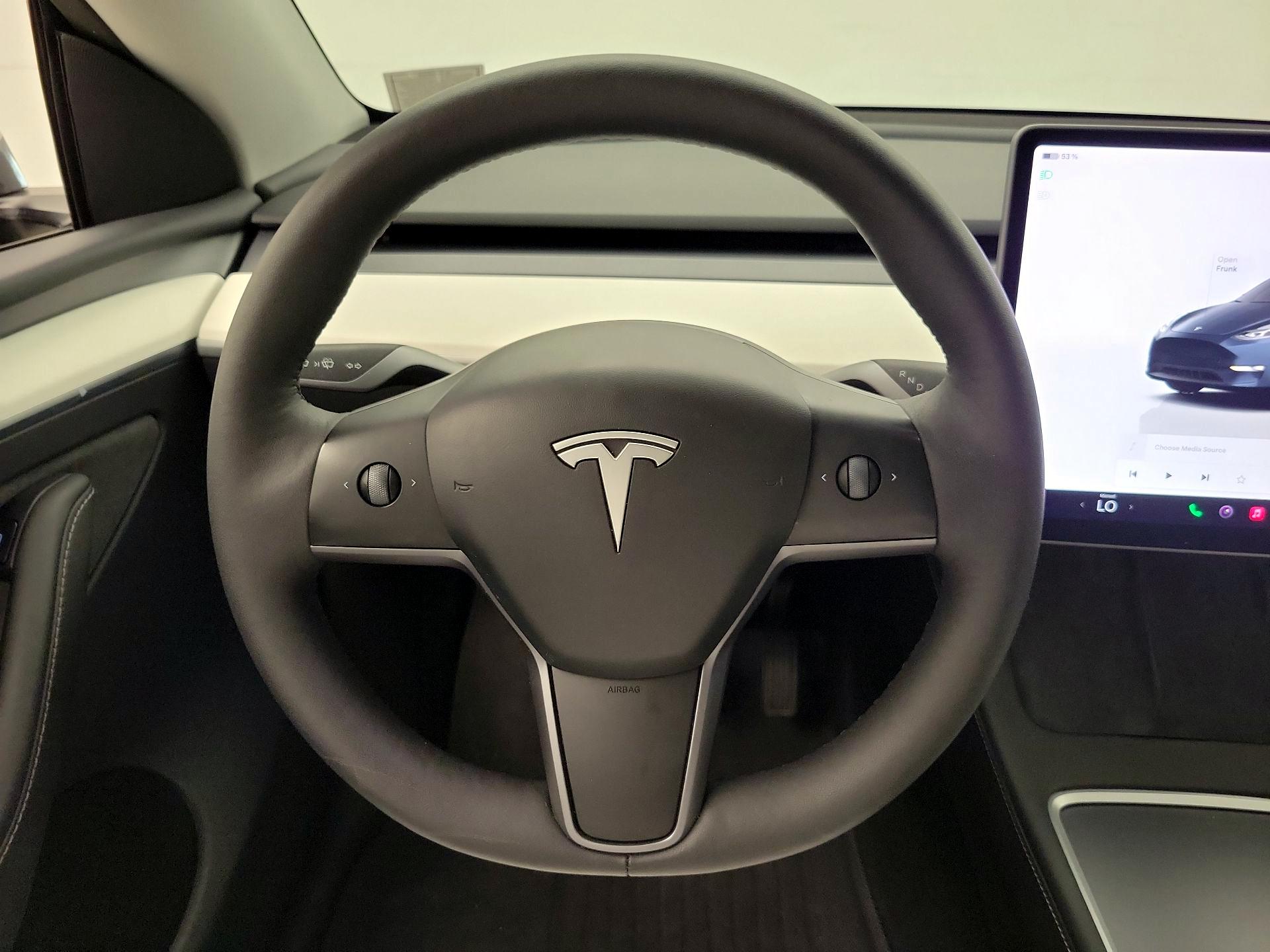 Thumbnail: 2024 Tesla Model Y - 10