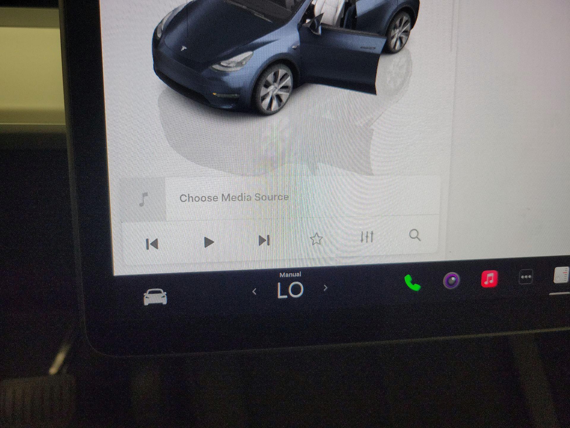 Thumbnail: 2024 Tesla Model Y - 15