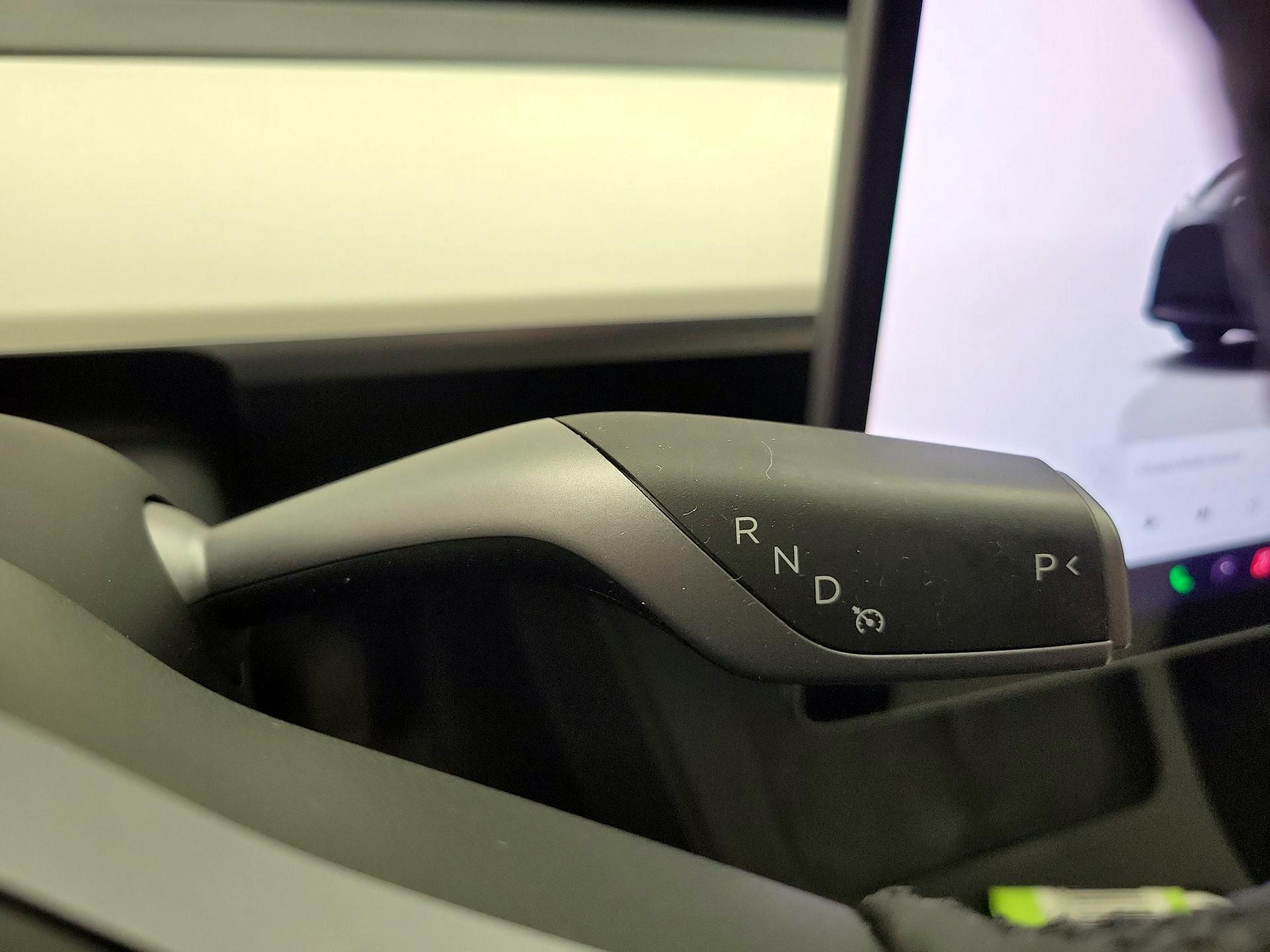 Thumbnail: 2024 Tesla Model Y - 17