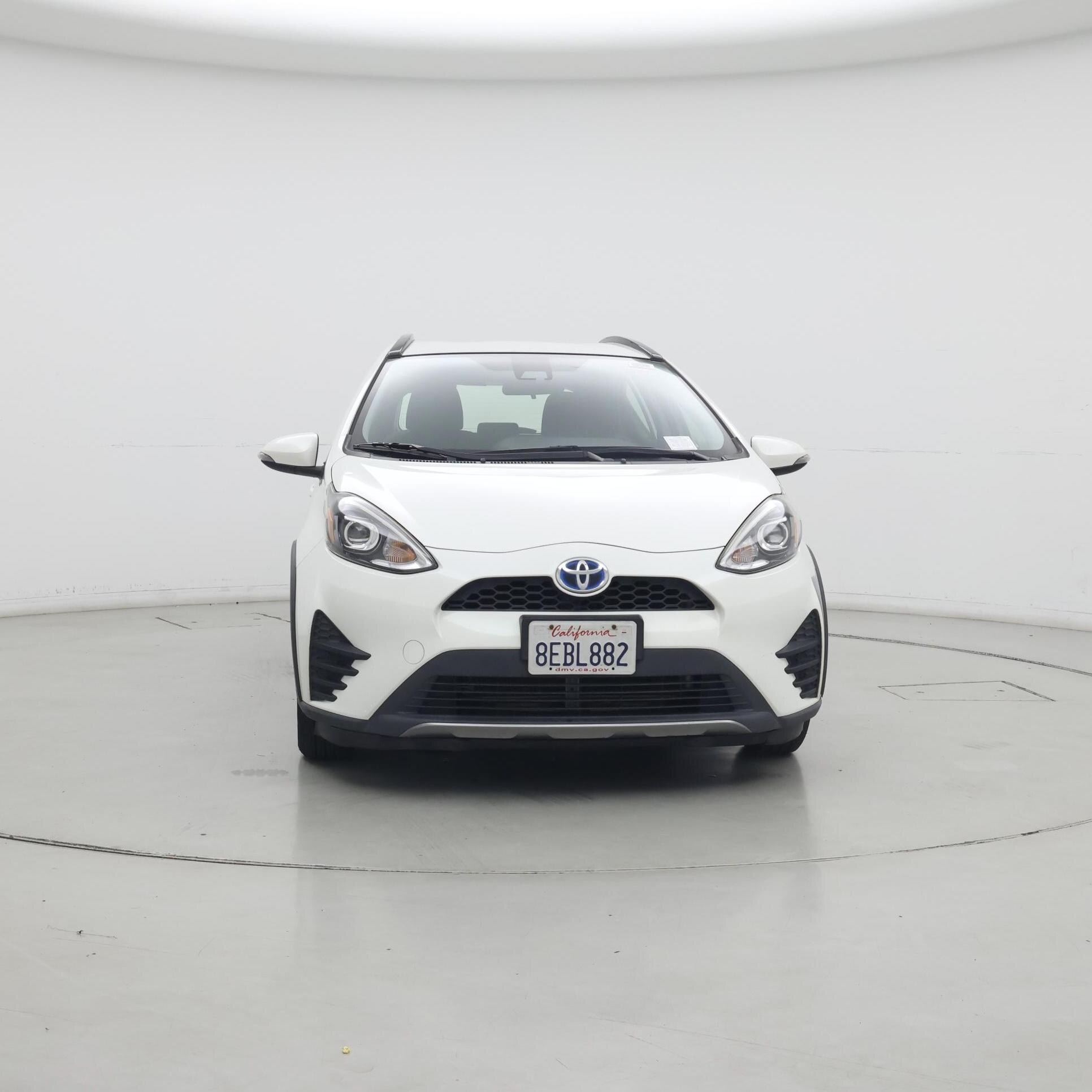 Thumbnail: 2018 Toyota Prius c - 5