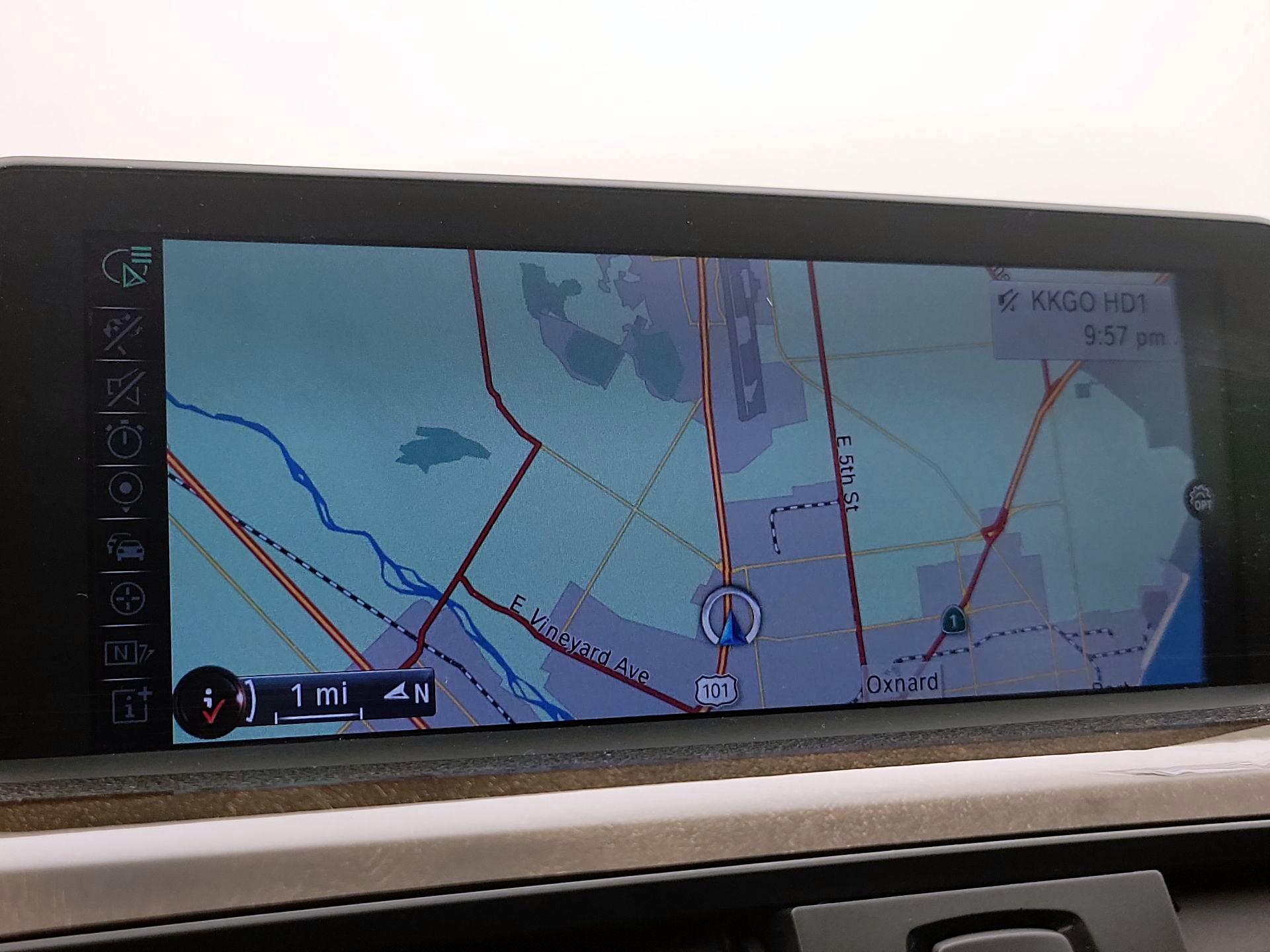 Thumbnail: 2015 BMW 3 Series - 14