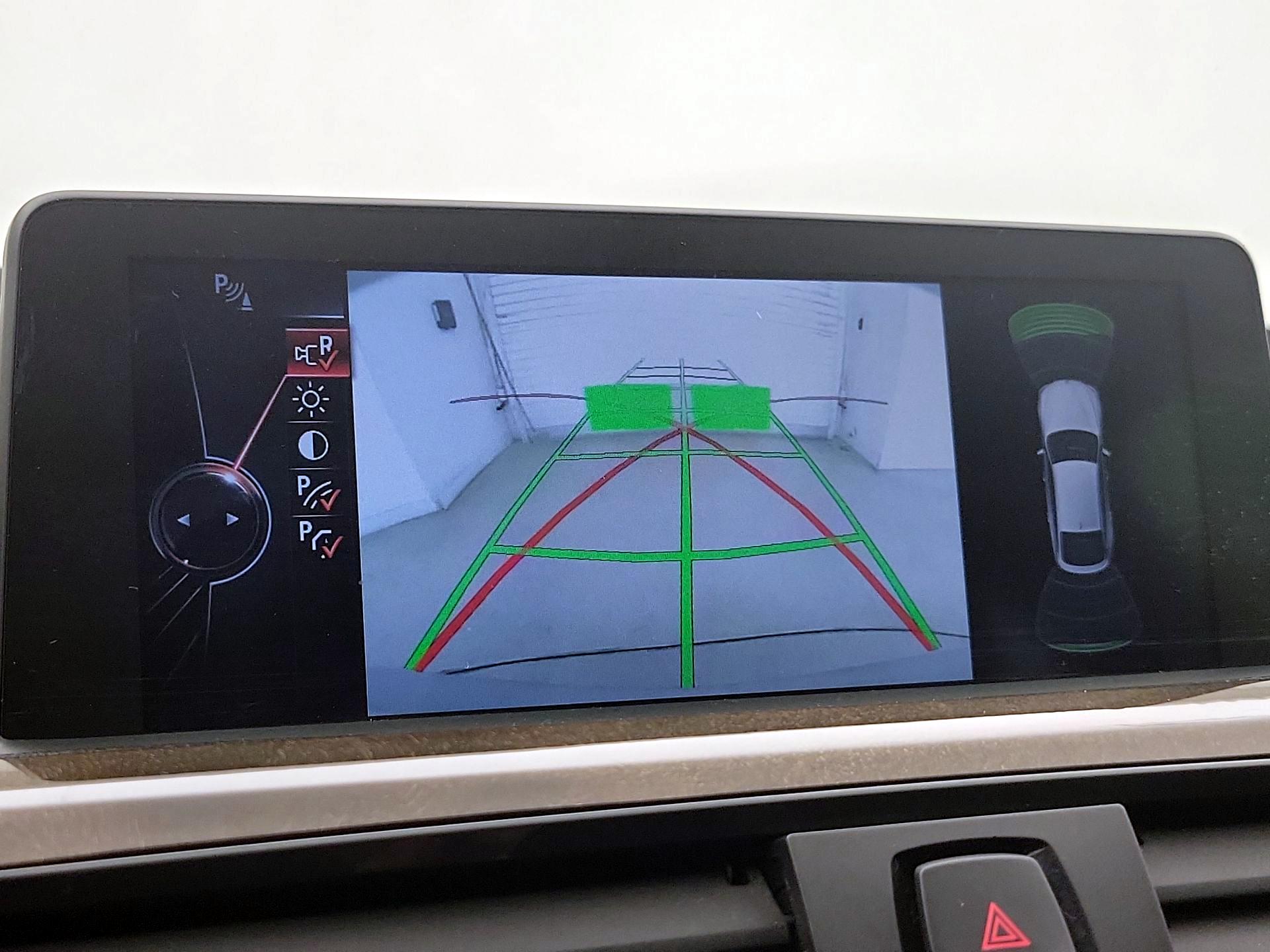 Thumbnail: 2015 BMW 3 Series - 15