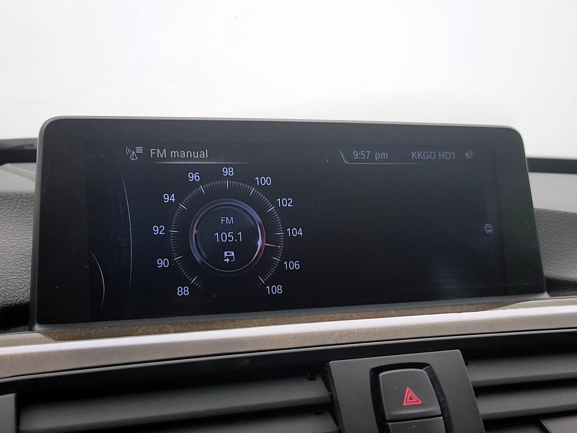 Thumbnail: 2015 BMW 3 Series - 16