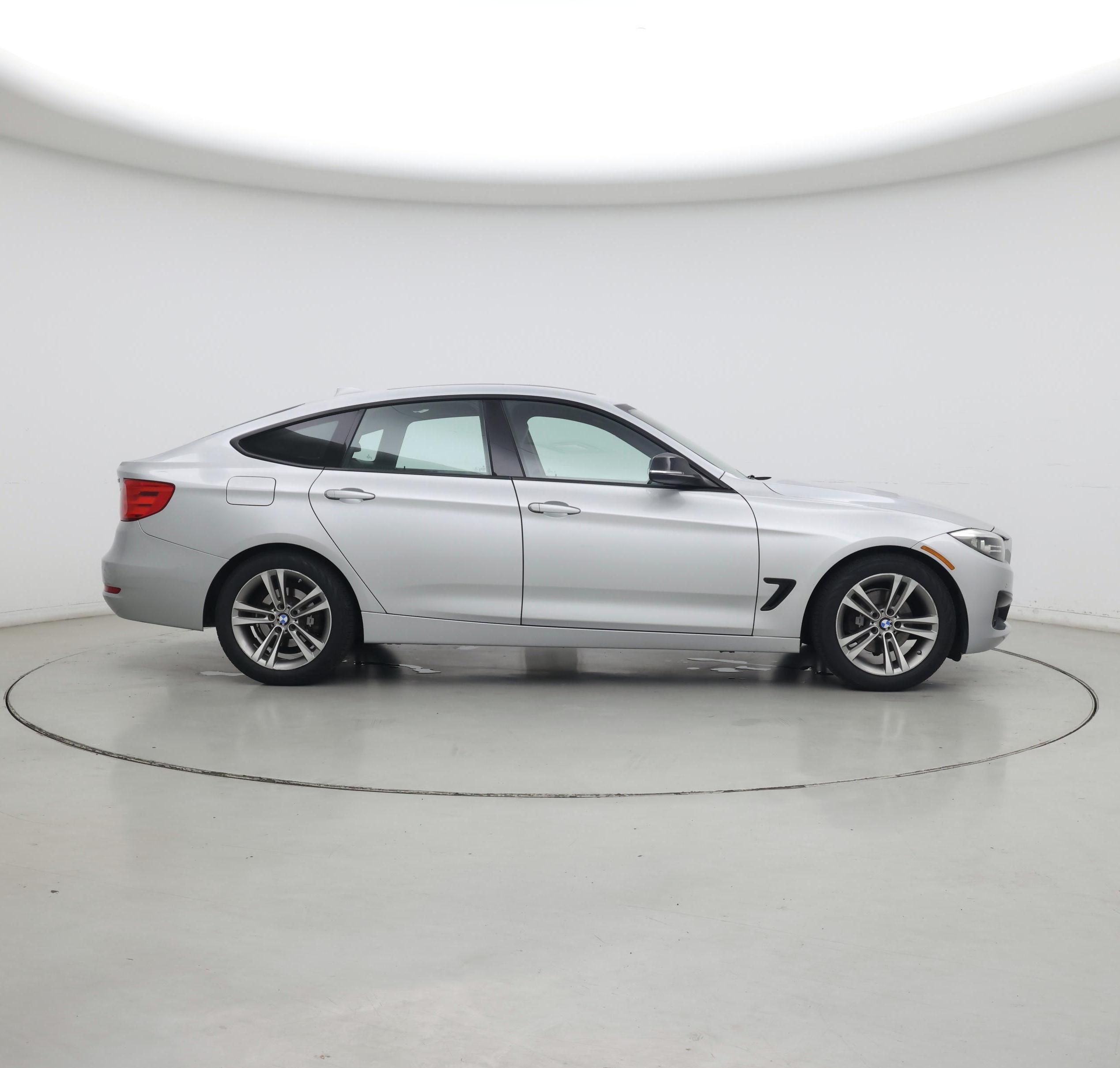 Thumbnail: 2015 BMW 3 Series - 7