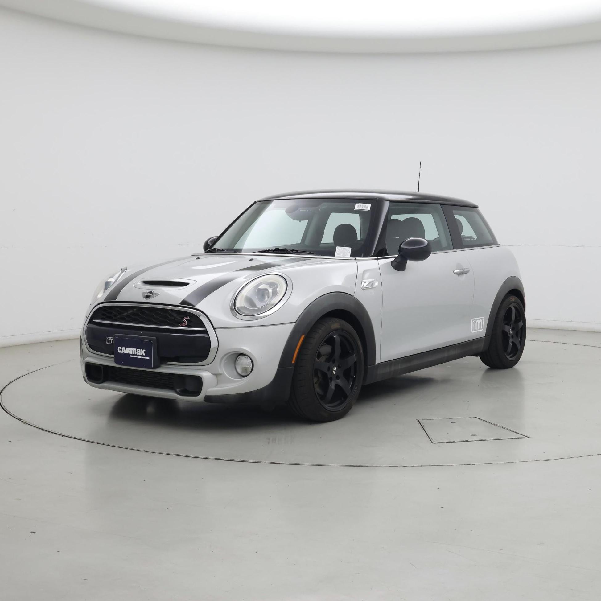 Thumbnail: 2015 MINI Cooper Hardtop - 4