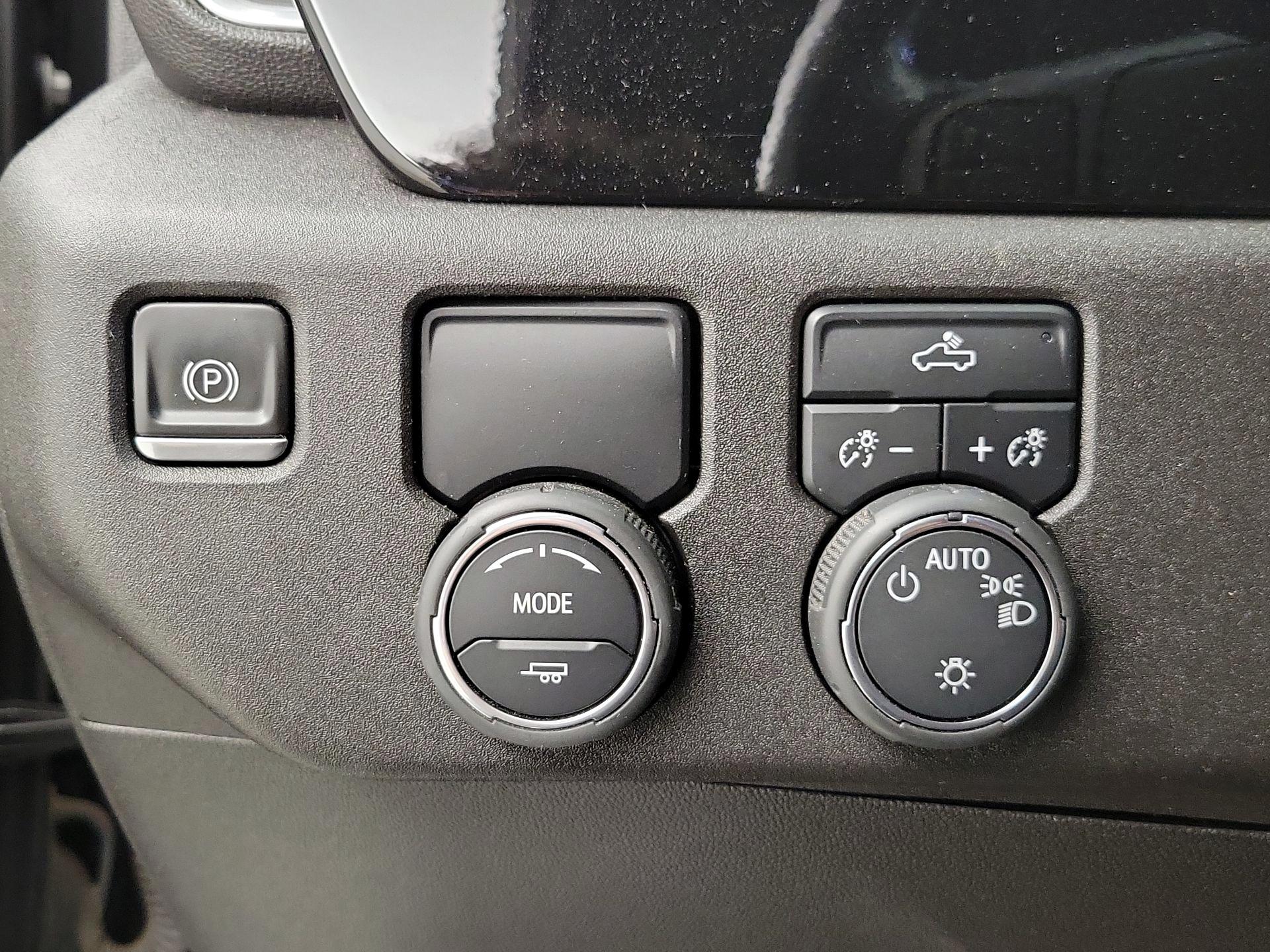 Thumbnail: 2022 Chevrolet Silverado 1500 - 13