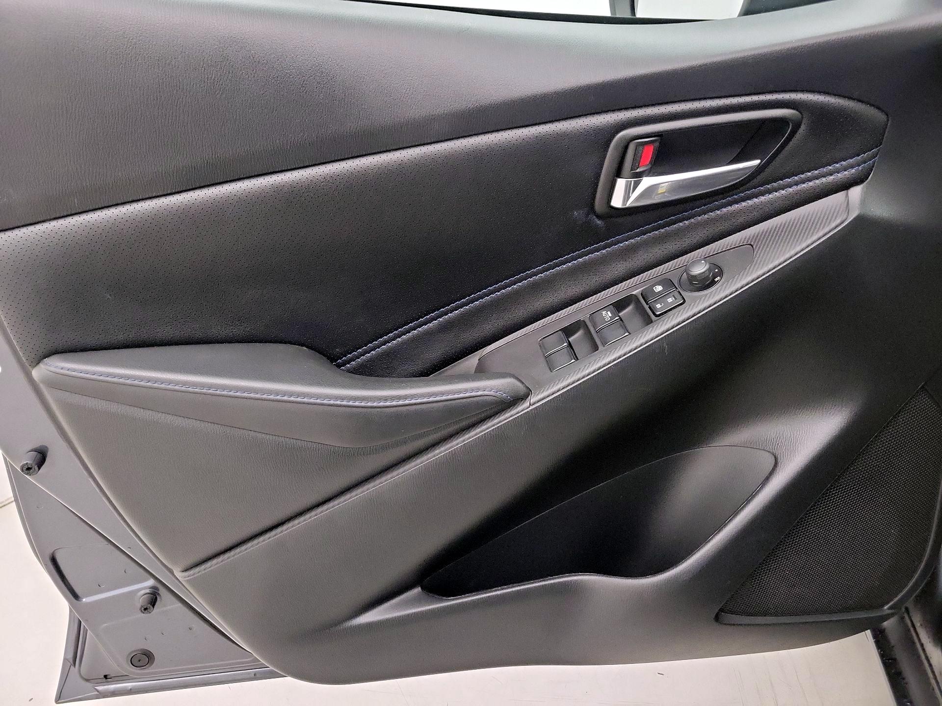 Thumbnail: 2020 Toyota Yaris - 12