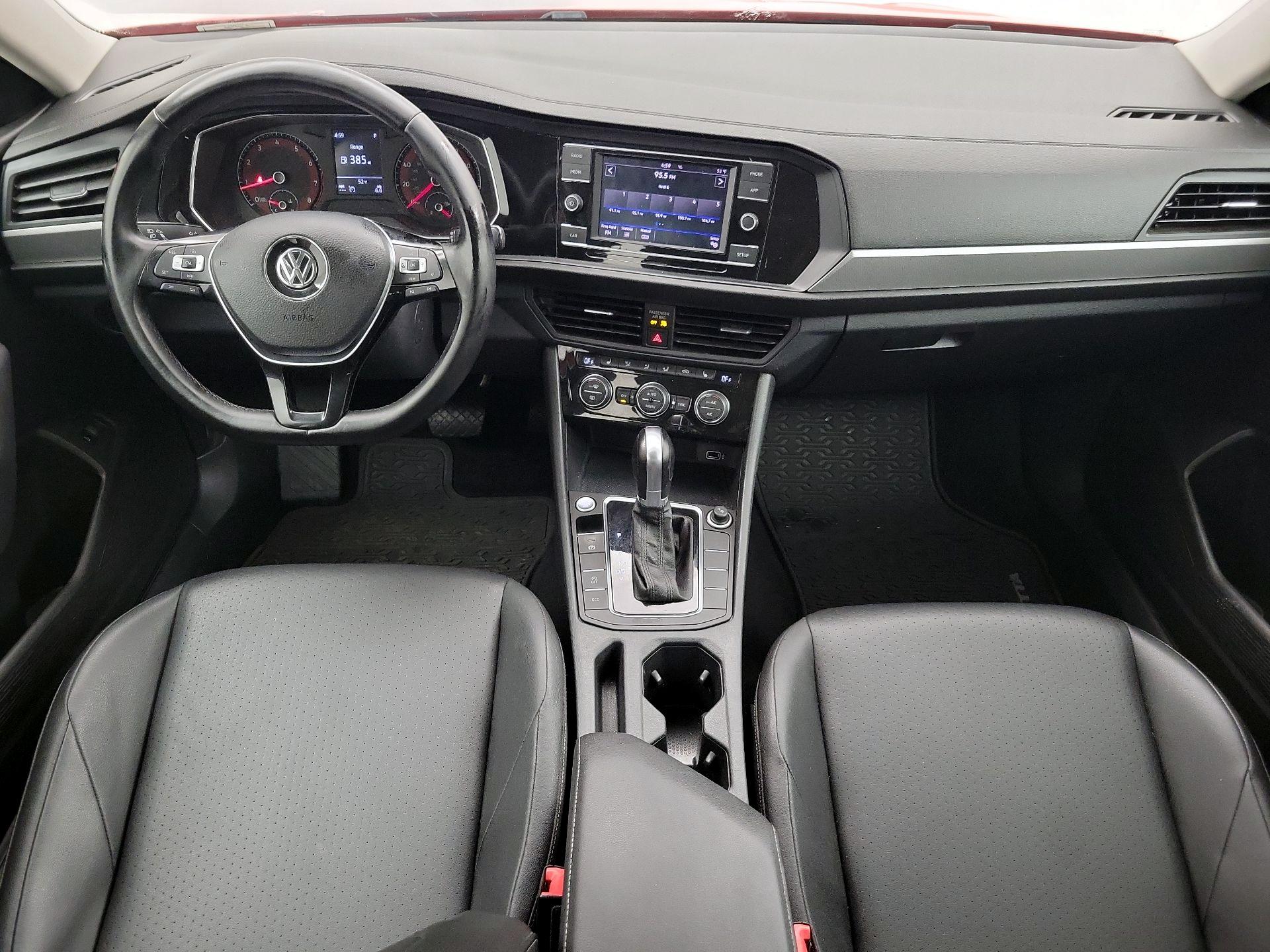 Thumbnail: 2019 Volkswagen Jetta - 9