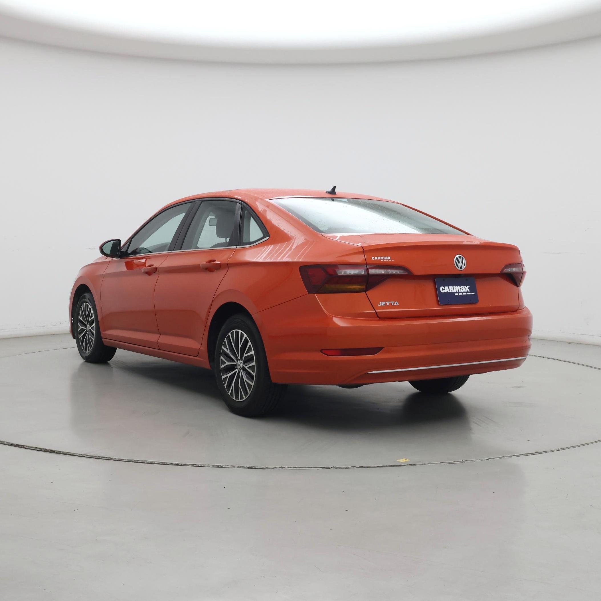 Thumbnail: 2019 Volkswagen Jetta - 2