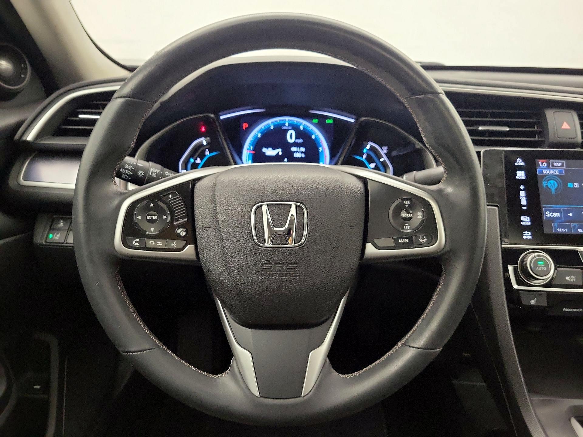 Thumbnail: 2016 Honda Civic - 10