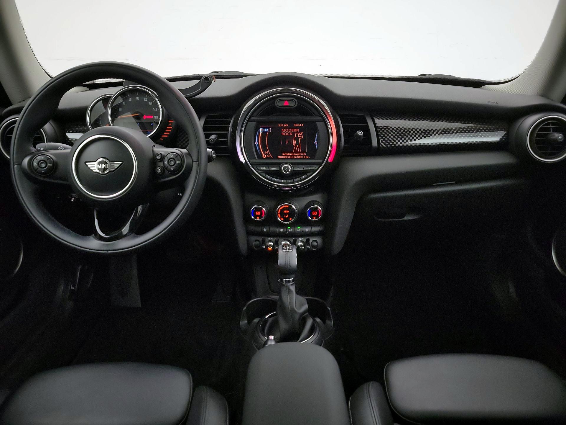 Thumbnail: 2015 MINI Cooper Hardtop - 9