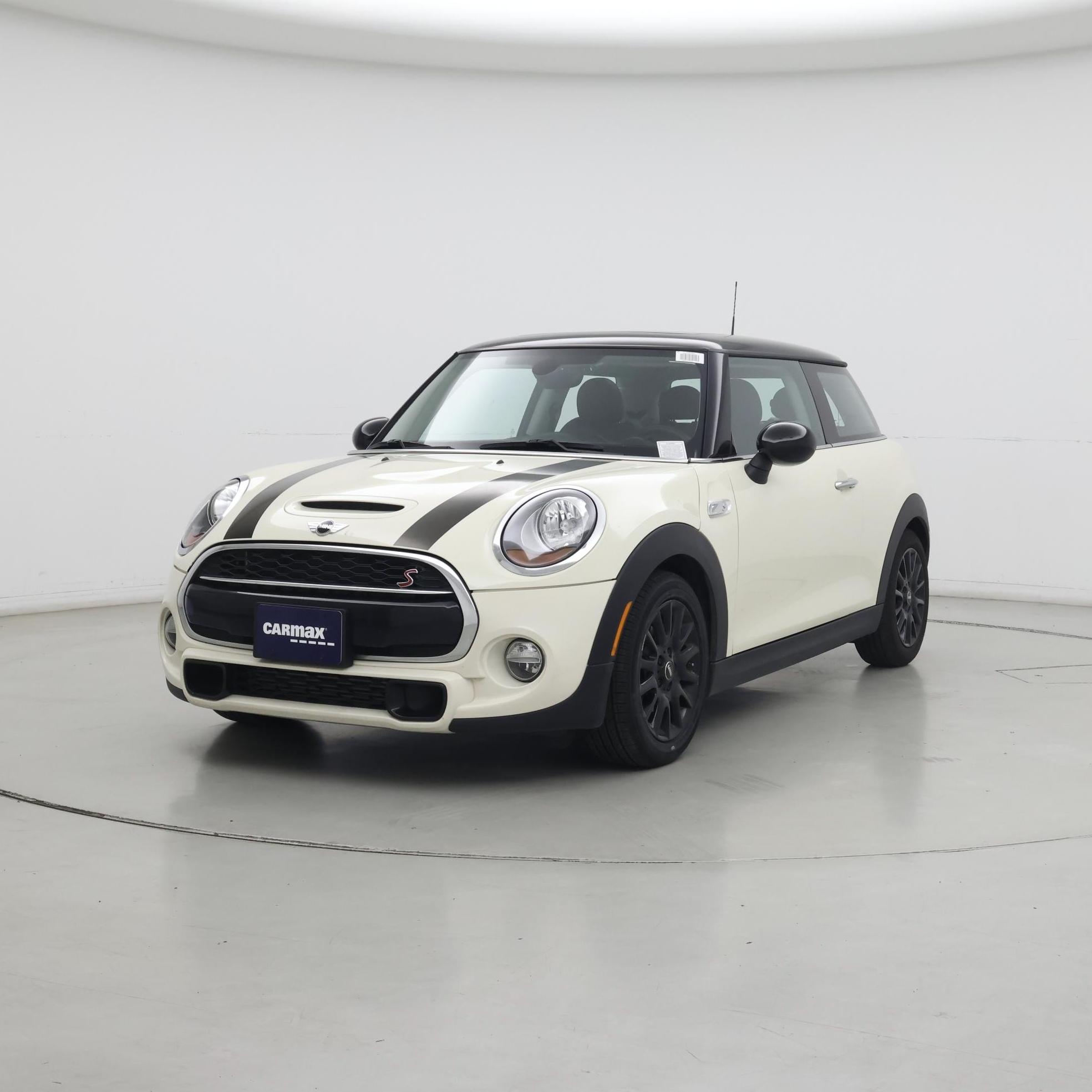 Thumbnail: 2015 MINI Cooper Hardtop - 4