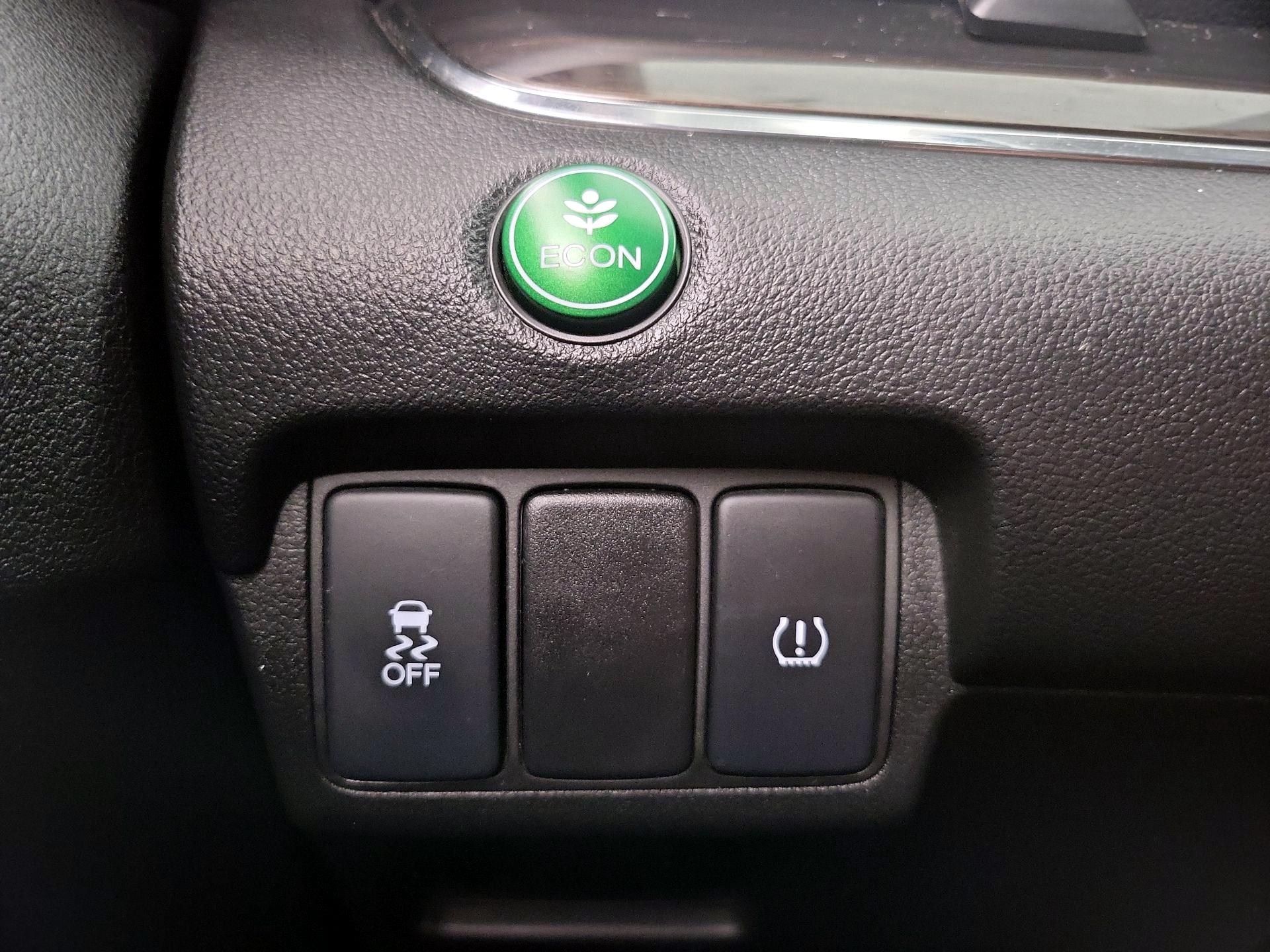 Thumbnail: 2015 Honda CR-V - 13