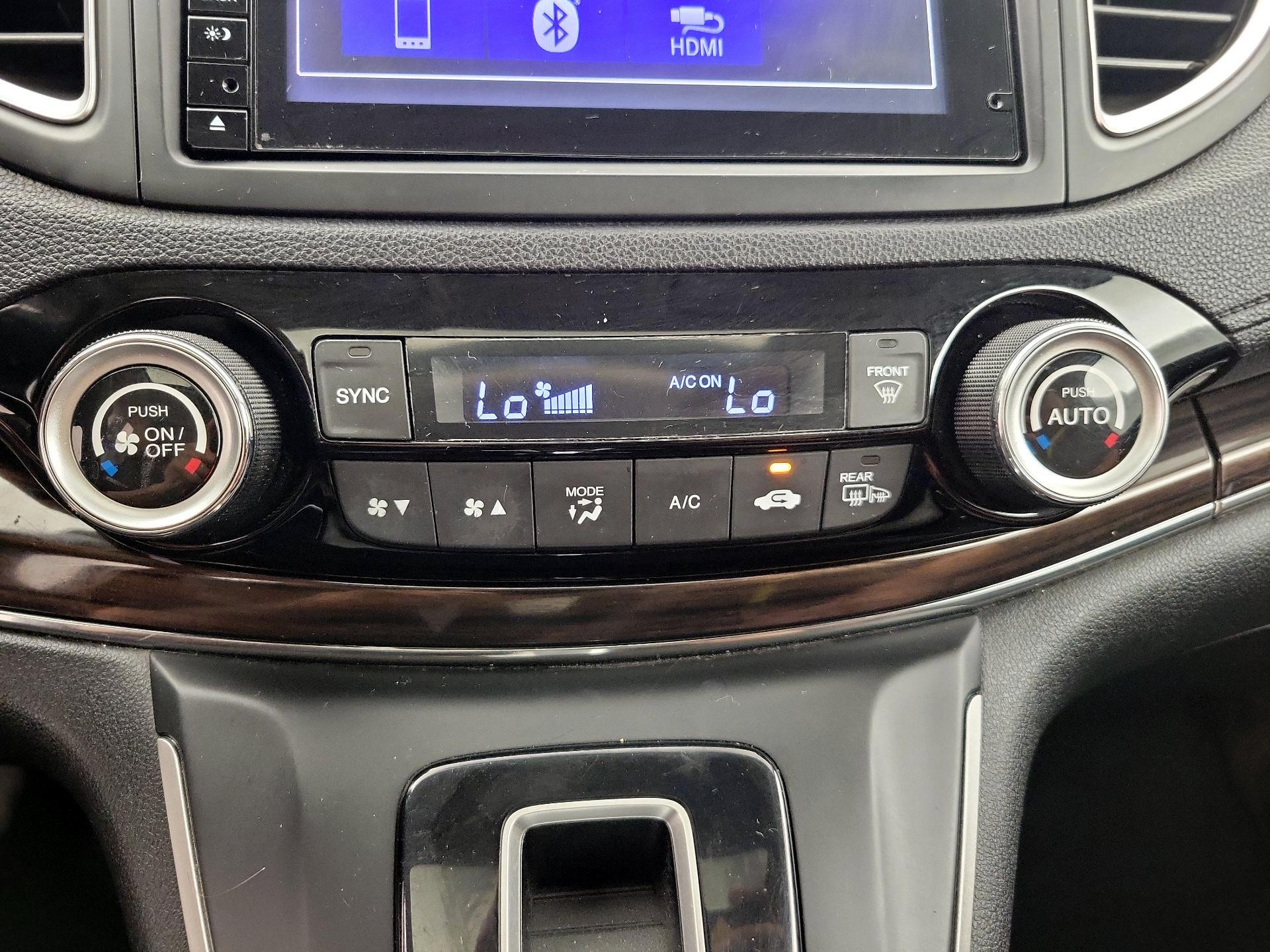 Thumbnail: 2015 Honda CR-V - 17