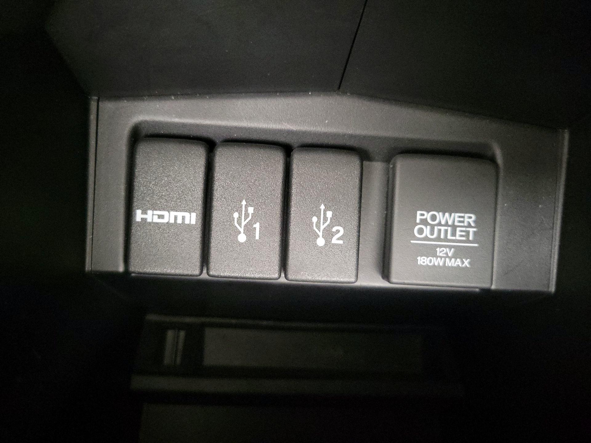 Thumbnail: 2015 Honda CR-V - 19