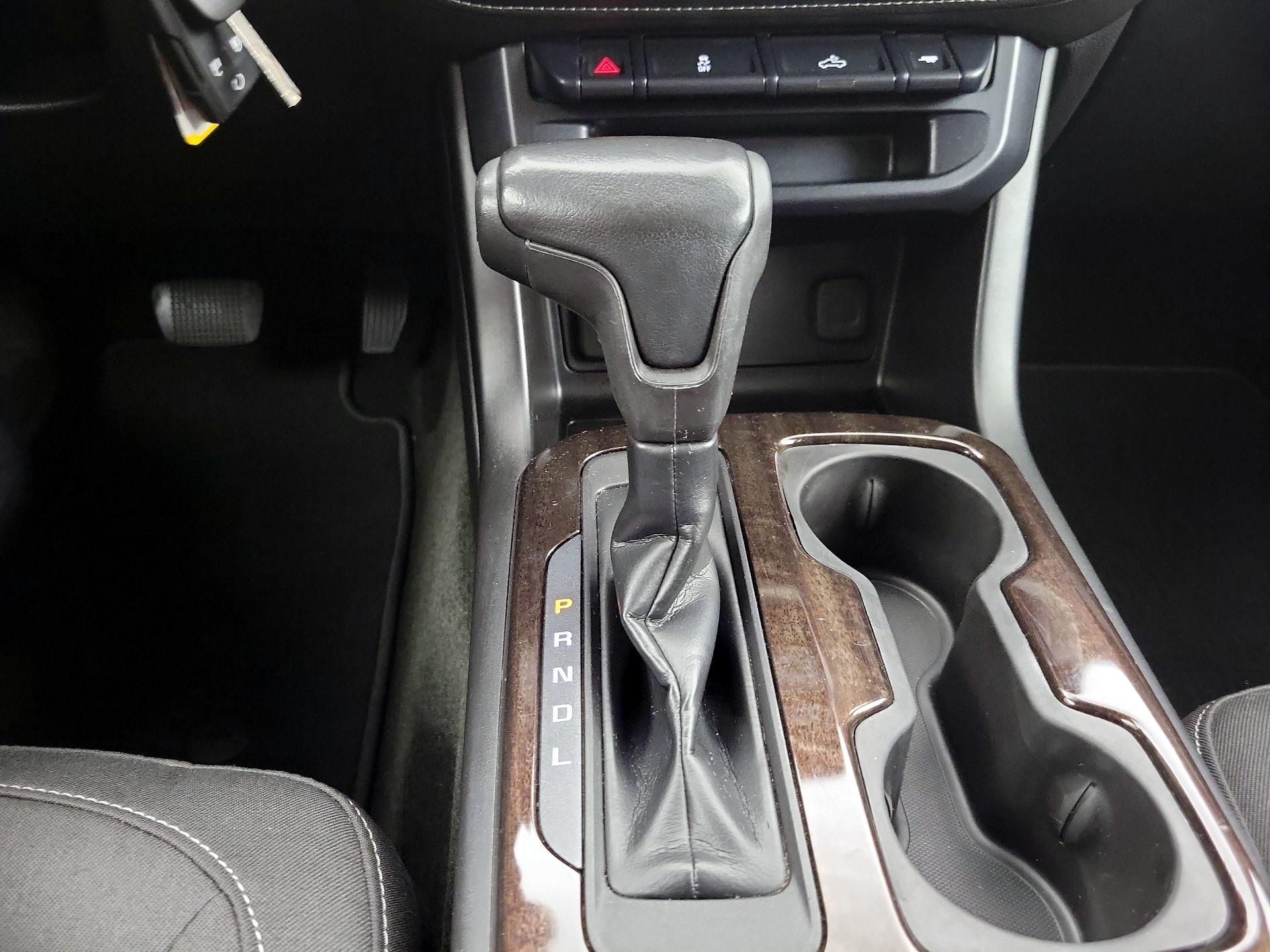 Thumbnail: 2018 GMC Canyon - 17