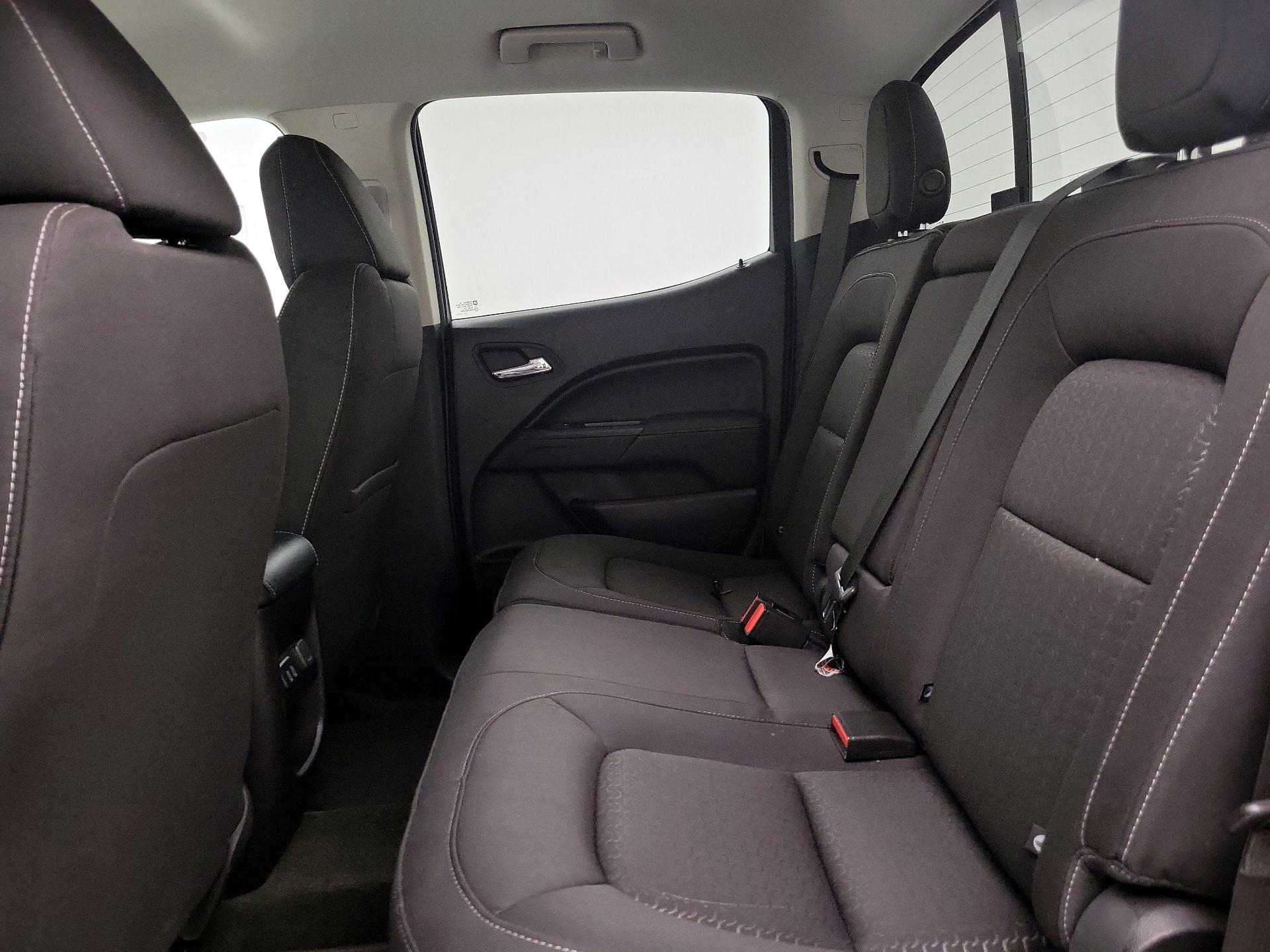 Thumbnail: 2018 GMC Canyon - 19