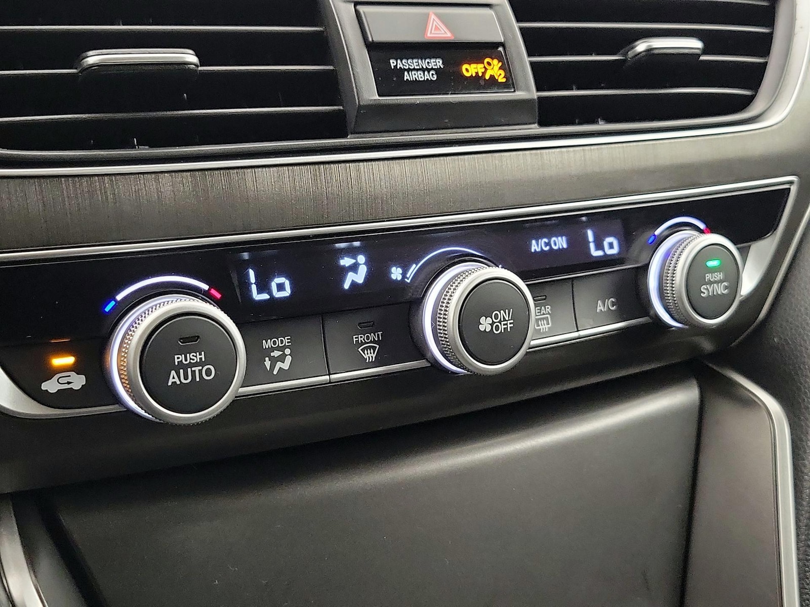 2019 Honda Accord LX - Photo 17