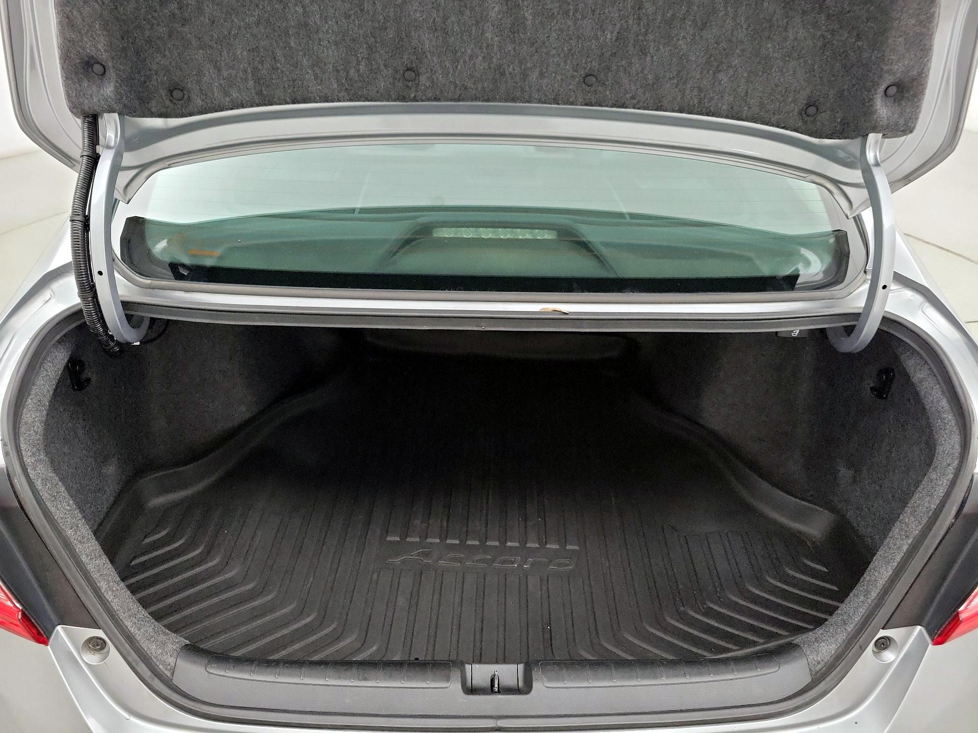 Thumbnail: 2019 Honda Accord - 20