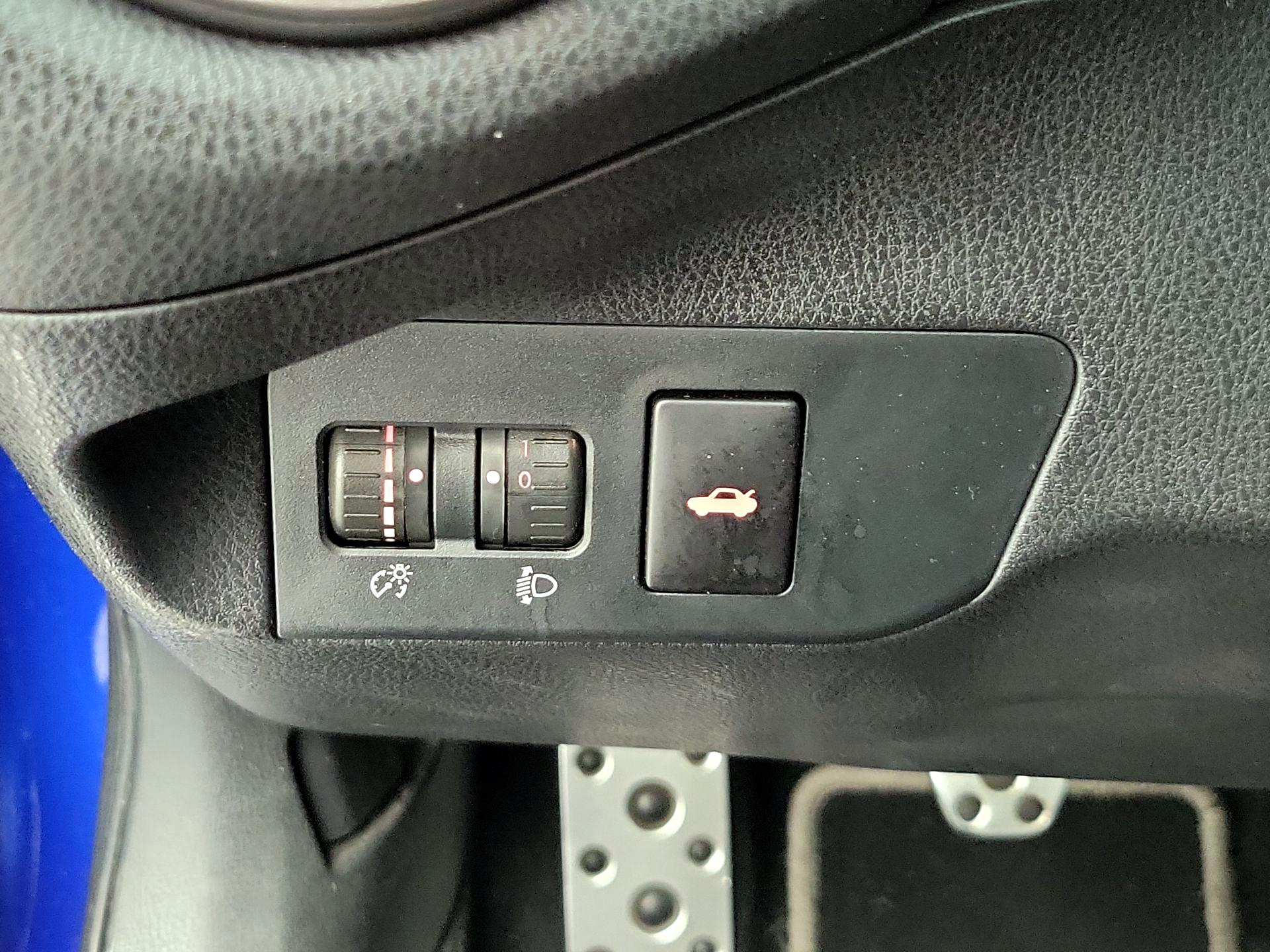 Thumbnail: 2015 Subaru BRZ - 13