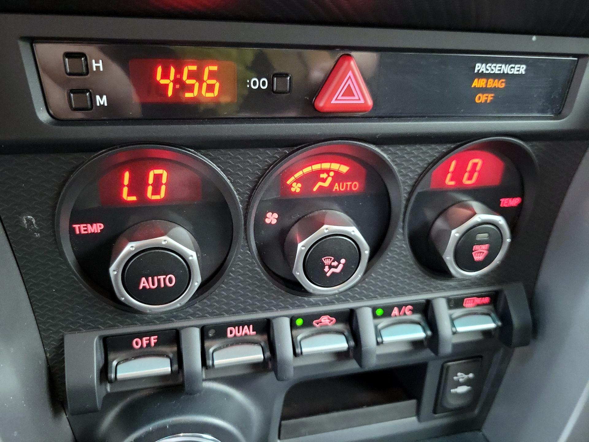 Thumbnail: 2015 Subaru BRZ - 16