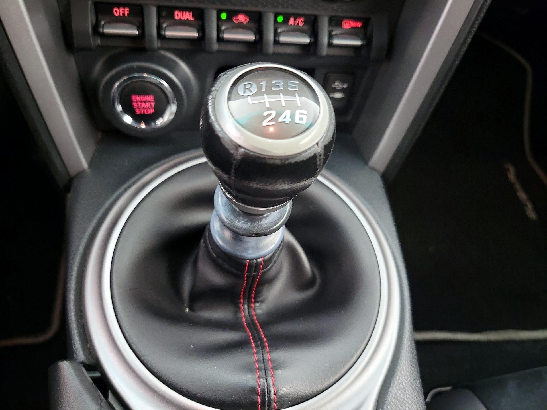 Thumbnail: 2015 Subaru BRZ - 17