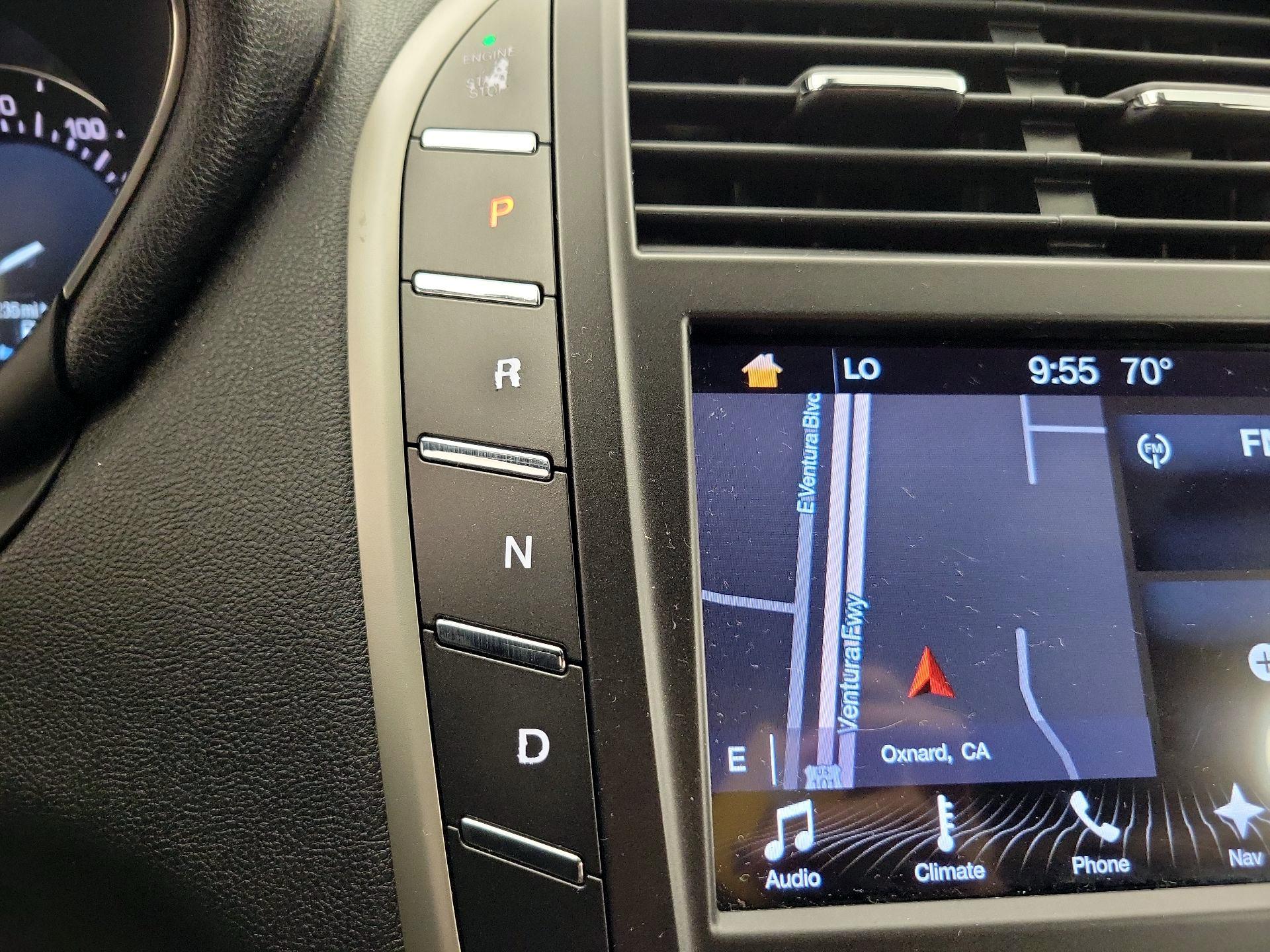 Thumbnail: 2017 Lincoln MKC - 18